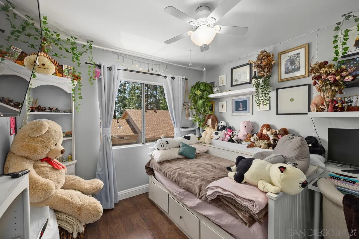 https://cdn.realtyfeed.com/cdn/127/260010603/78c241358ad7632f09e61f2b1b61347d.webp
