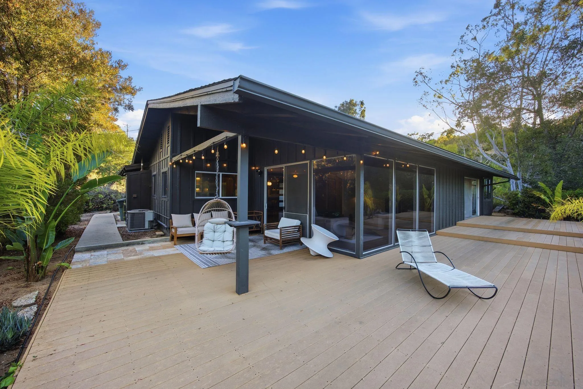 https://cdn.realtyfeed.com/cdn/127/260010605/057d001e207bd57a004997b9094f0d70.webp