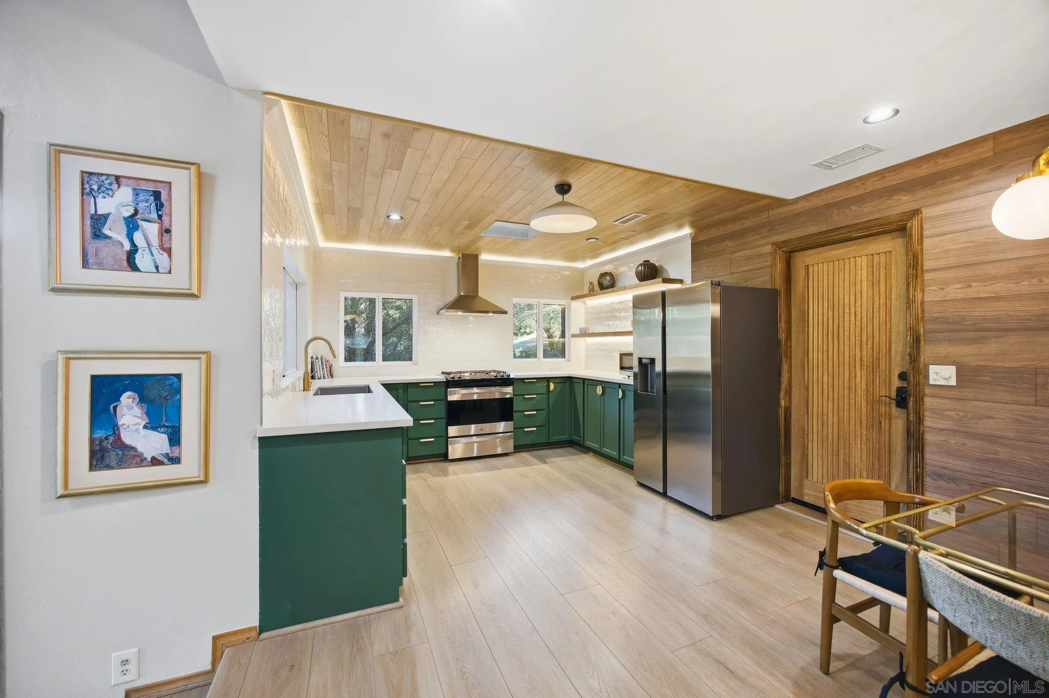 https://cdn.realtyfeed.com/cdn/127/260010605/47cacc1e3b95559a8c8297938b5d801b.webp