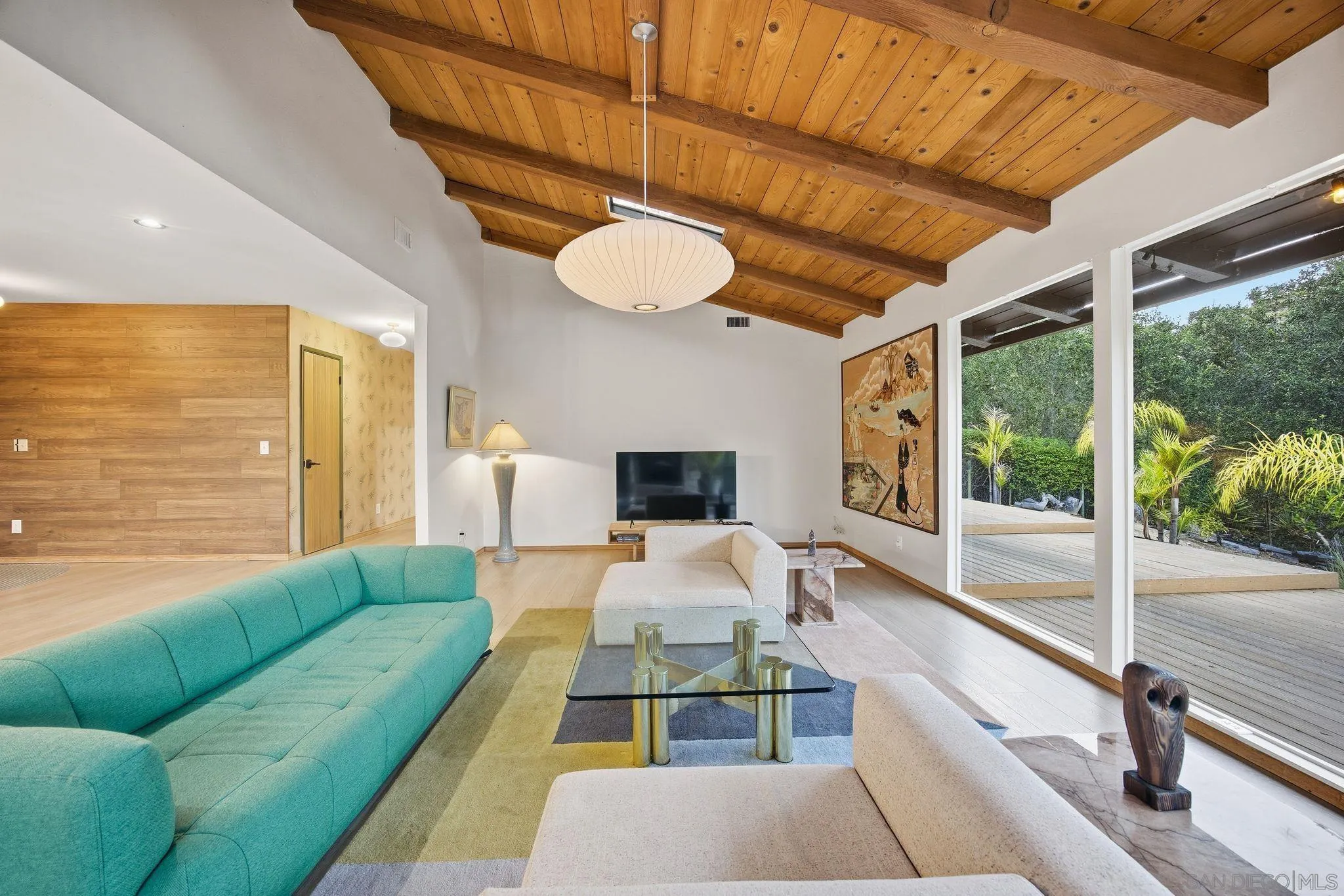 https://cdn.realtyfeed.com/cdn/127/260010605/733f374046314413af0460cb872fccf4.webp