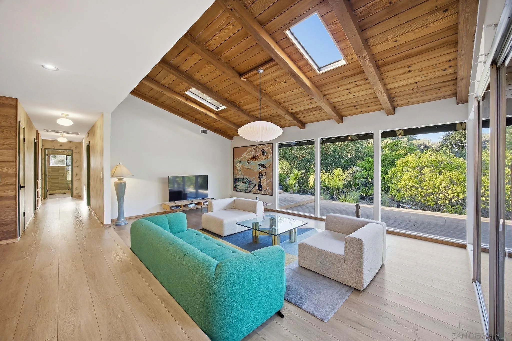 https://cdn.realtyfeed.com/cdn/127/260010605/ad15b66be24d6b0b530df3e6b6948dc1.webp