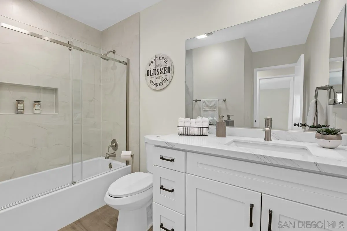 Photo #17: 260010608 Listing: Photo #17