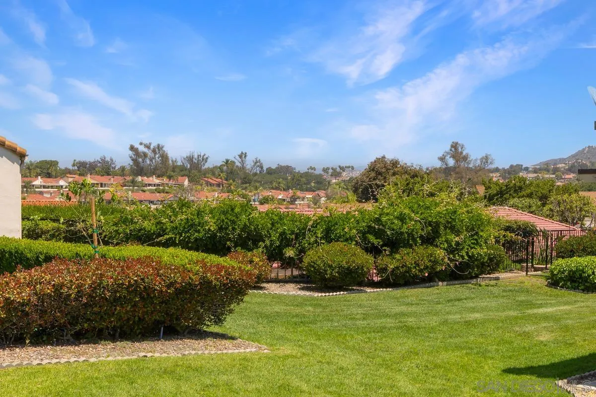 https://cdn.realtyfeed.com/cdn/127/260010608/f152e117e64c49afdd99436a57b0b850.webp