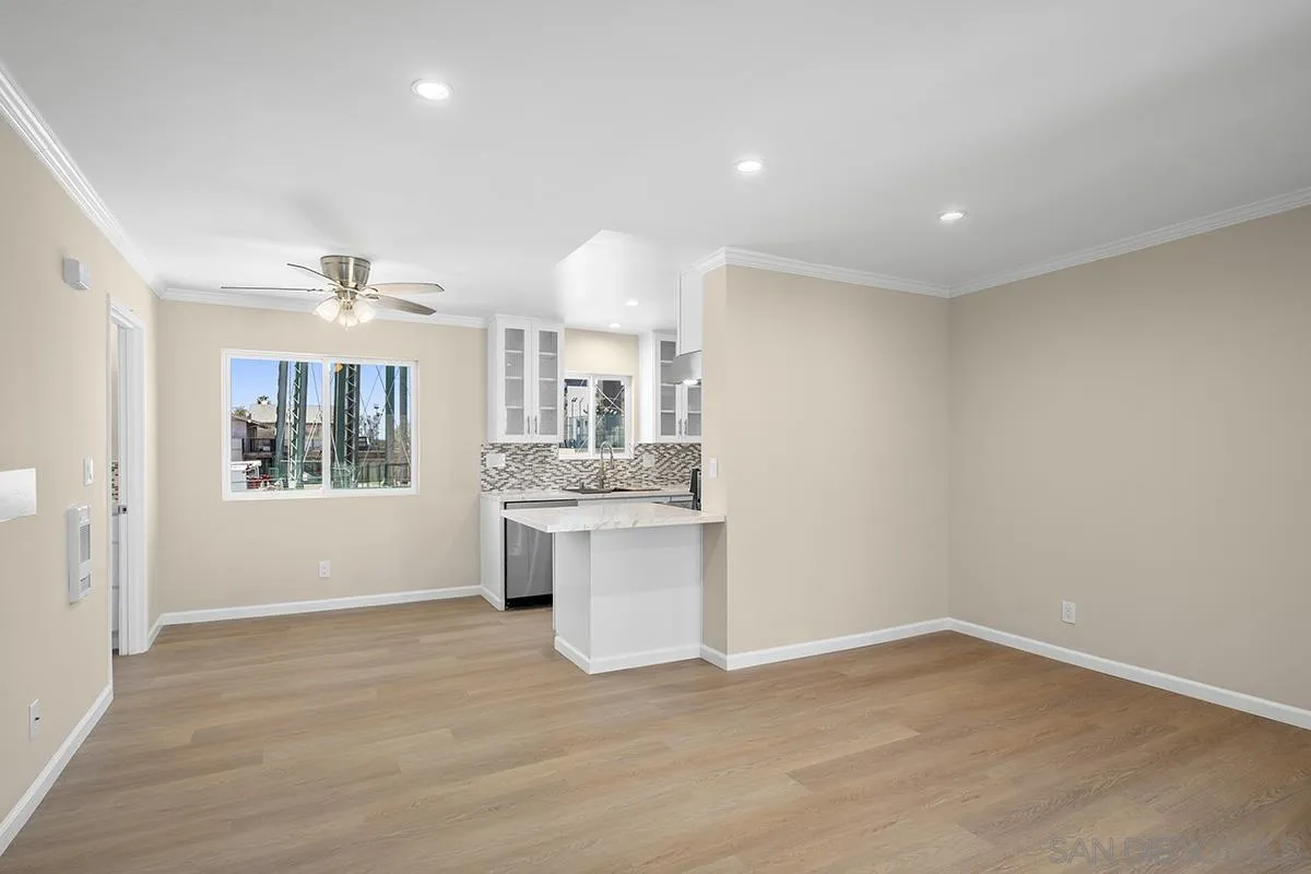 Photo #12: 260010609 Listing: Photo #12