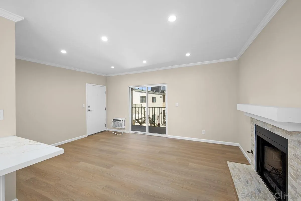 Photo #14: 260010609 Listing: Photo #14