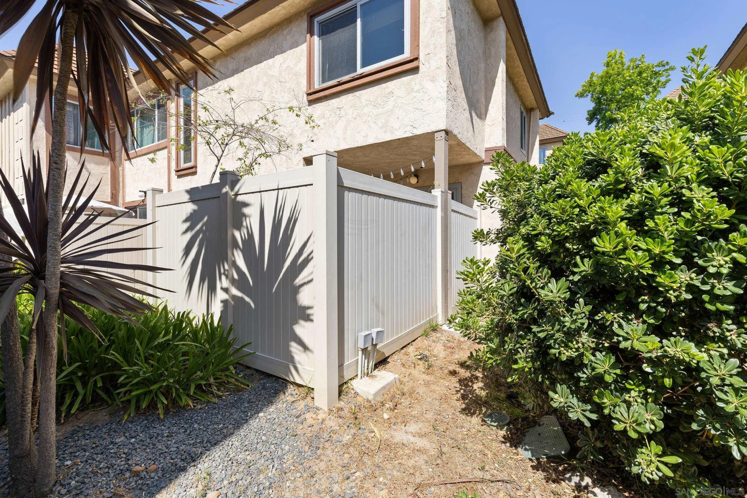 Photo #23: 260010612 Listing: Photo #23