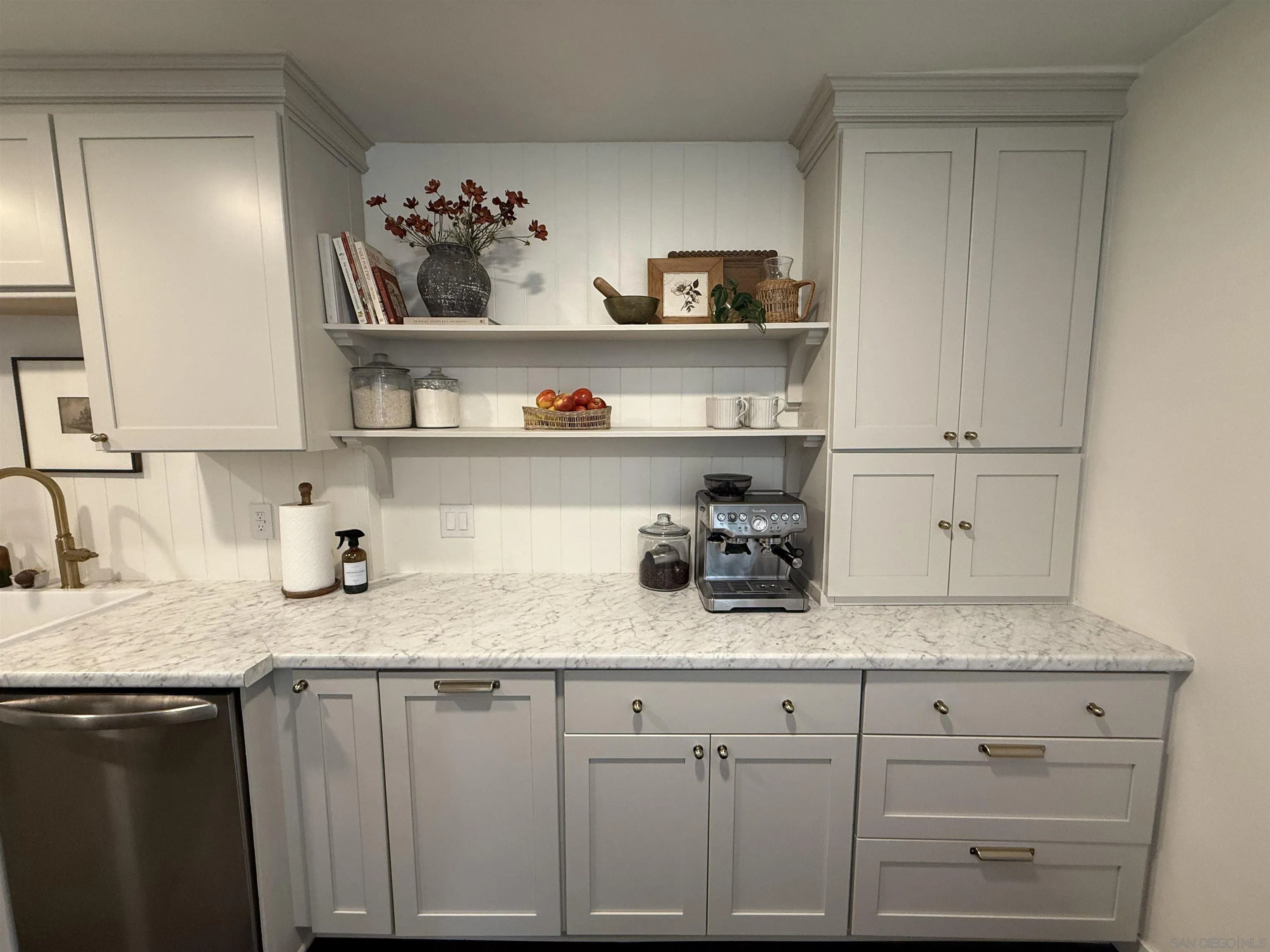 Photo #7: 260010612 Listing: Photo #7
