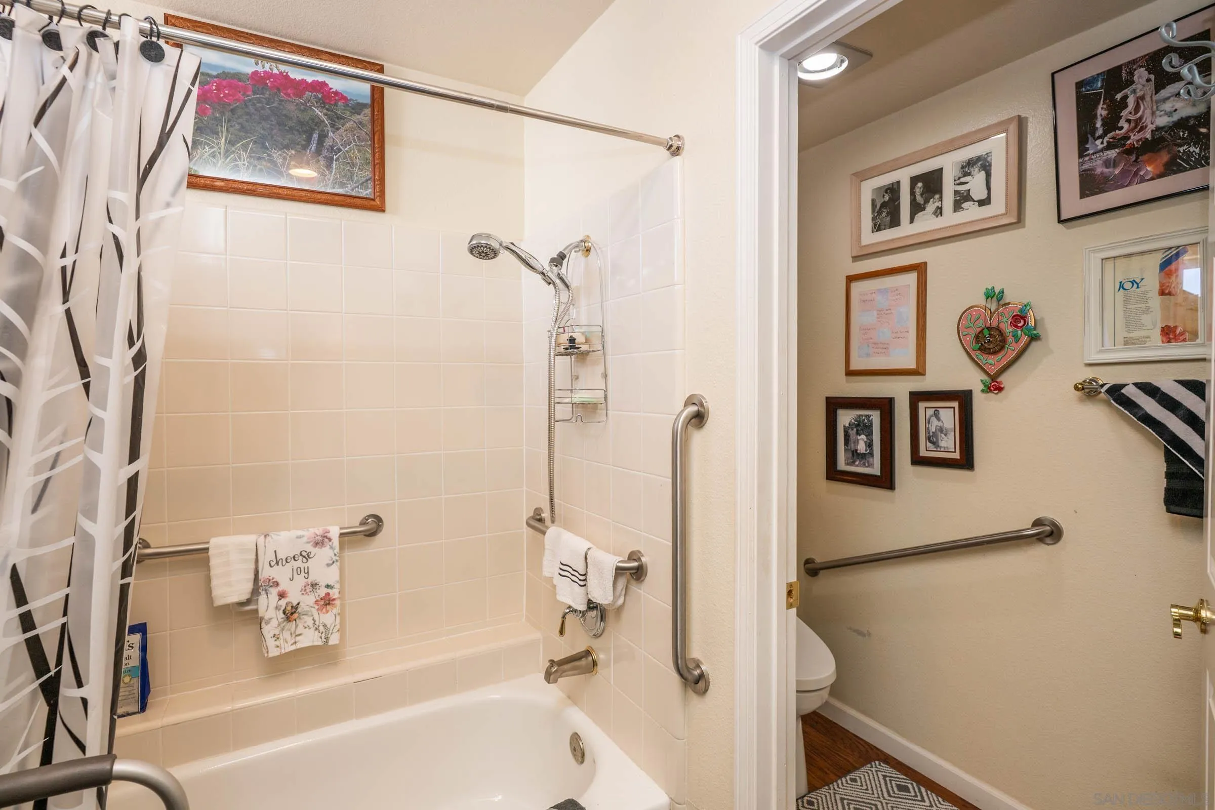 Photo #25: 260010613 Listing: Photo #25