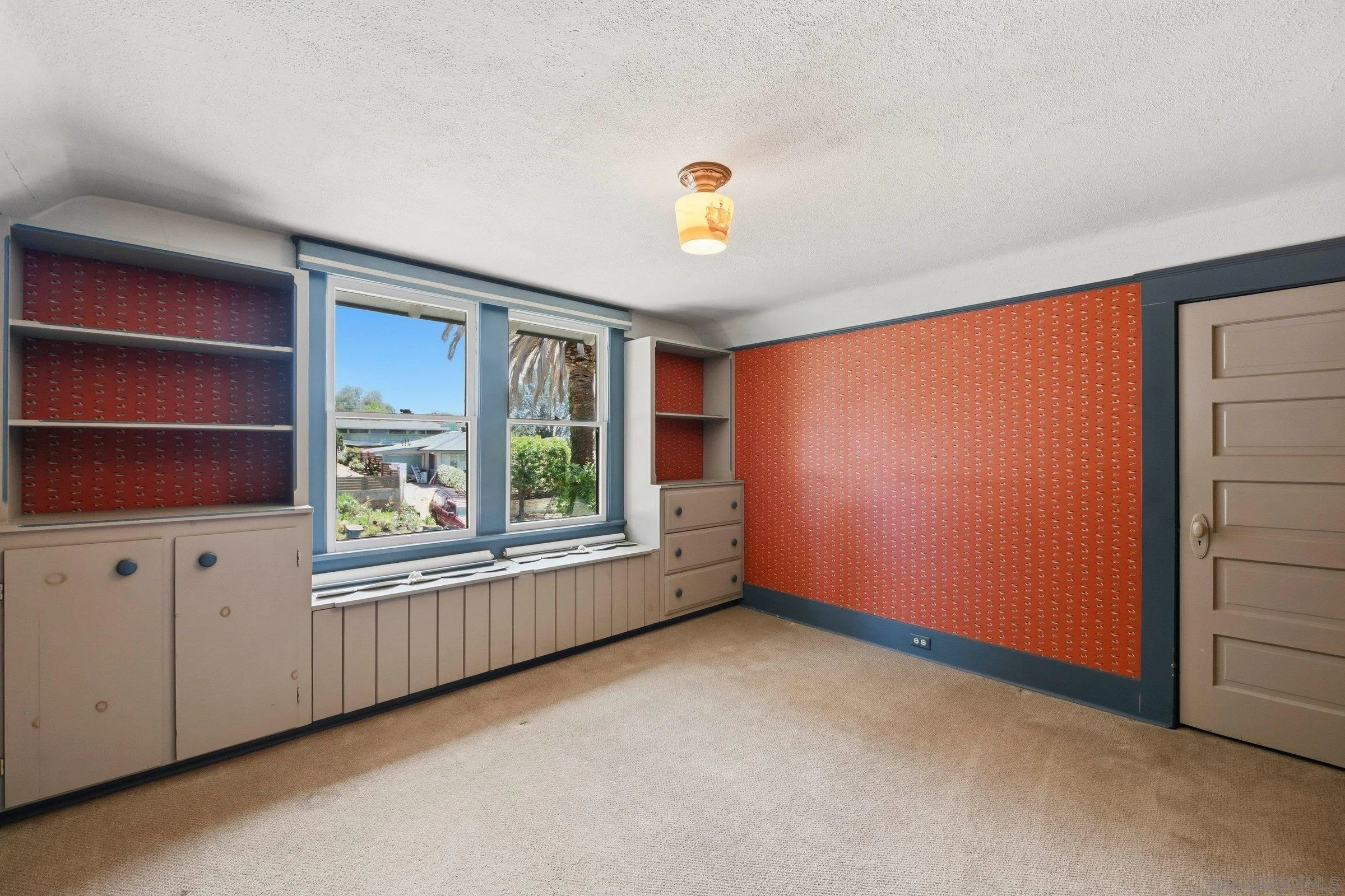 https://cdn.realtyfeed.com/cdn/127/260010618/71d734251b32c71f47098c55a64cfa60.webp