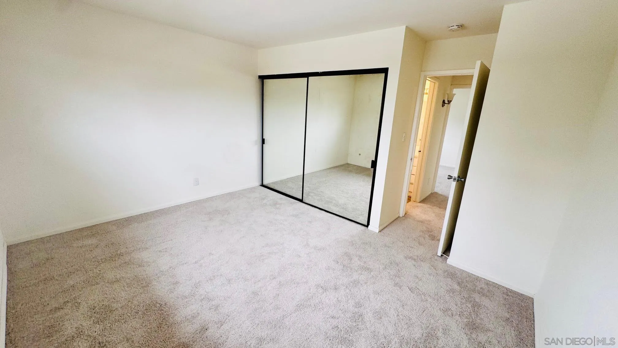 Photo #10: 260010629 Listing: Photo #10