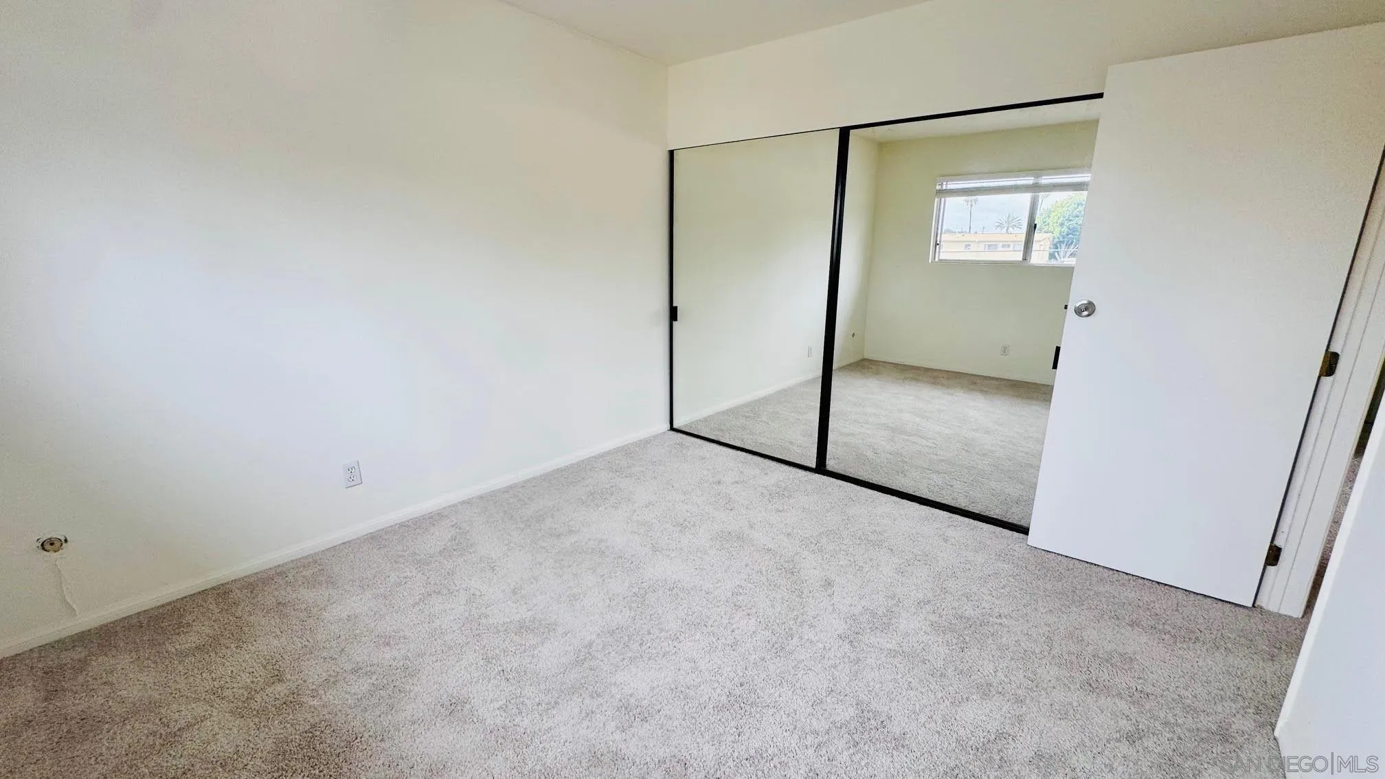 Photo #15: 260010629 Listing: Photo #15