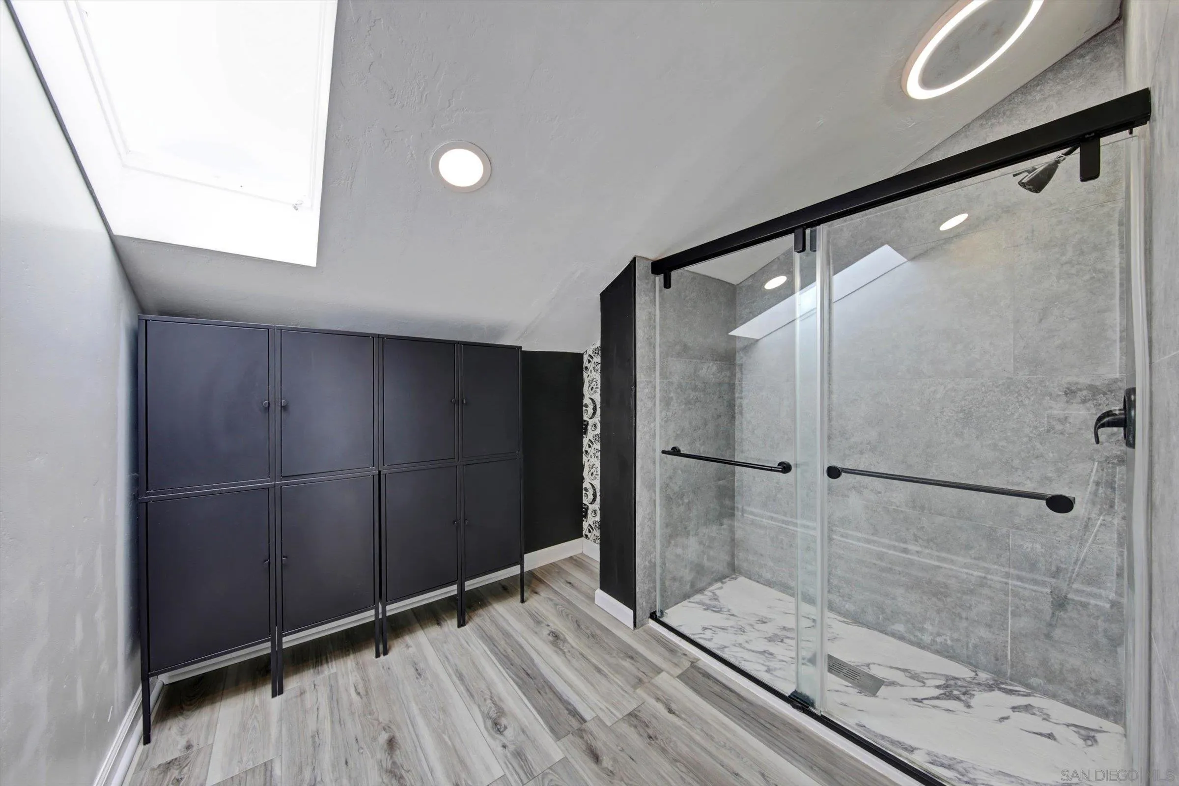 https://cdn.realtyfeed.com/cdn/127/260010631/678509c5f7aaaacc4d9dcf870204497c.webp