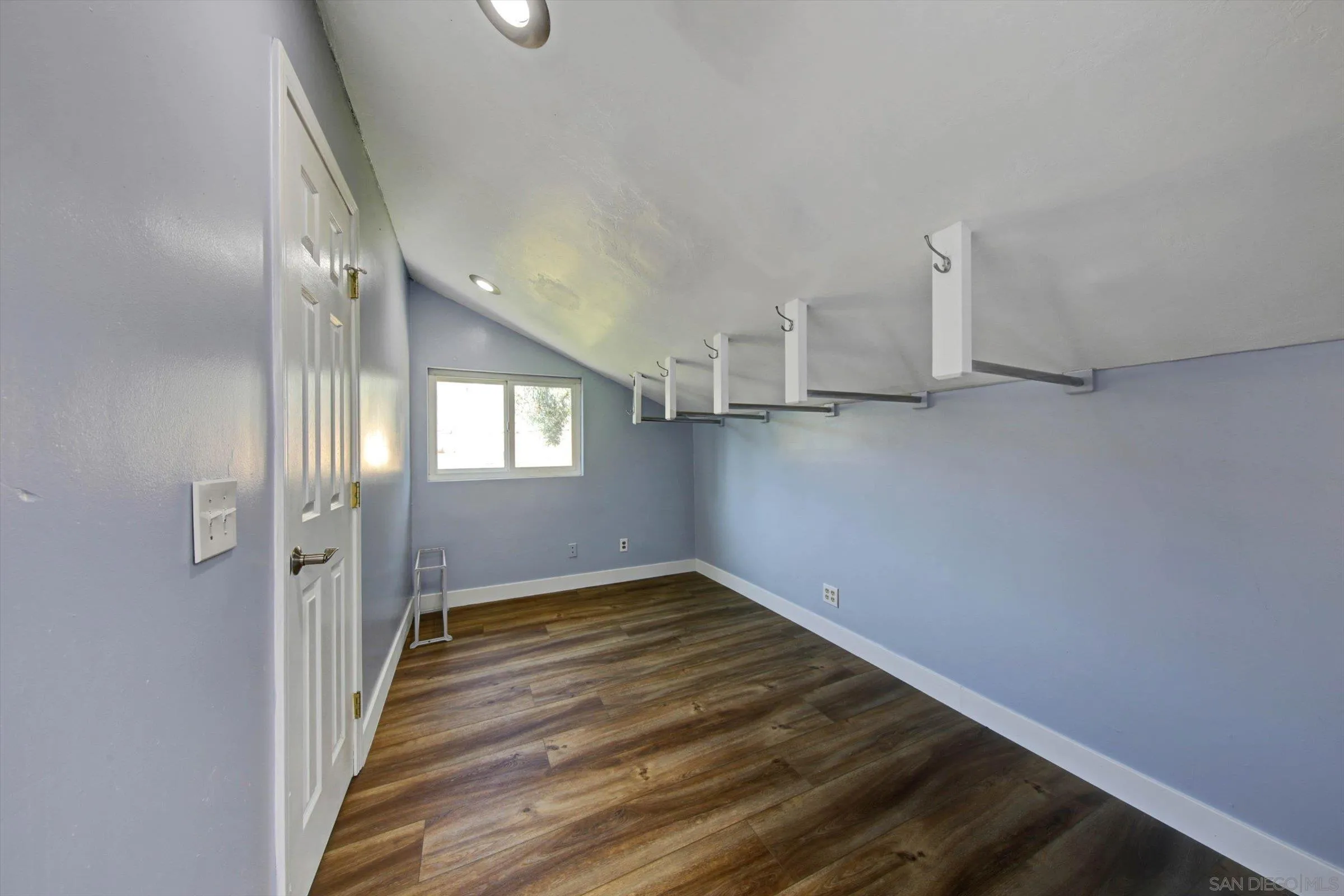 https://cdn.realtyfeed.com/cdn/127/260010631/f8fe14c3647b23719e8cf8553d473d47.webp
