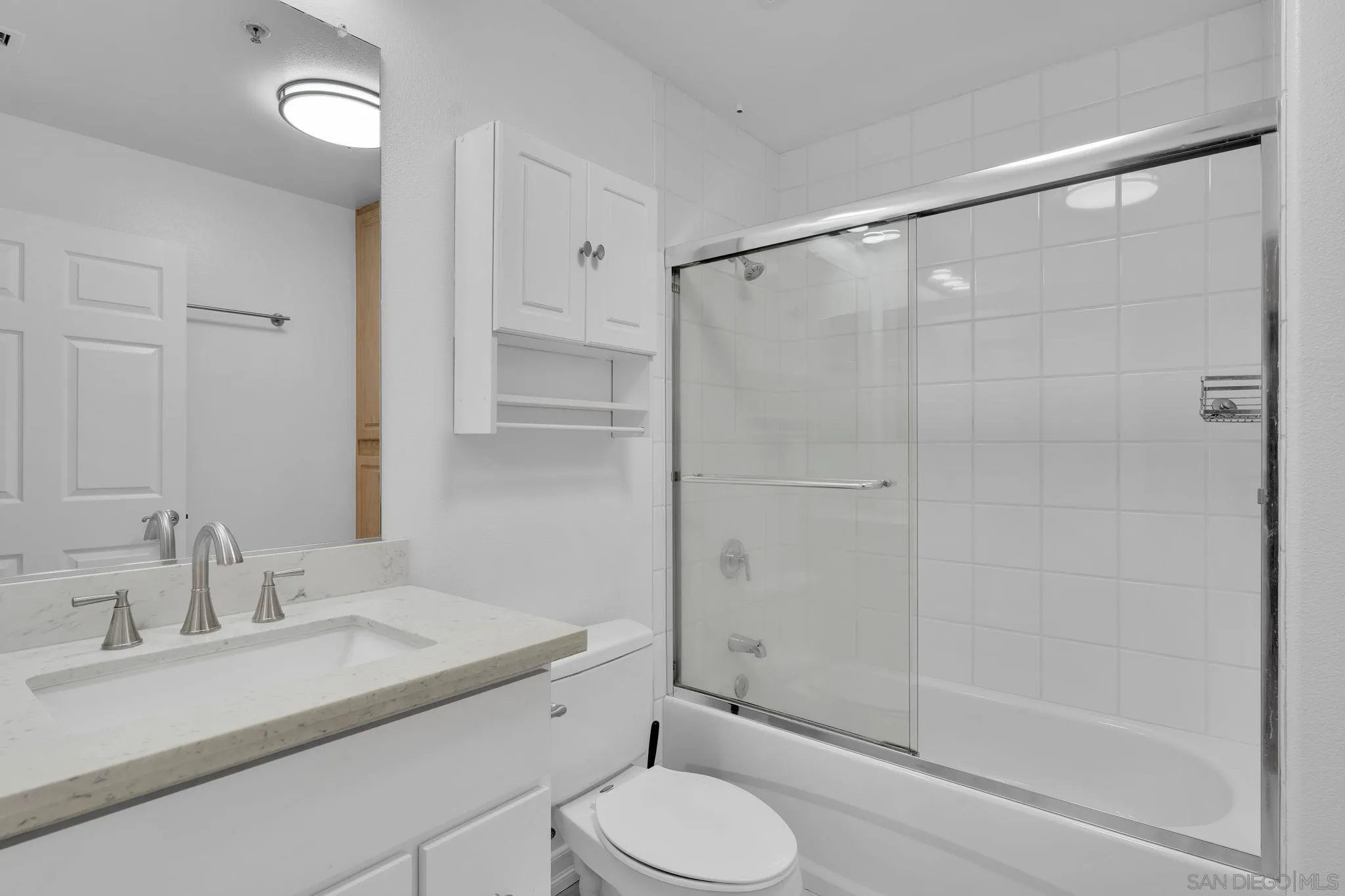 https://cdn.realtyfeed.com/cdn/127/260010632/2b448d4a1347095ae965254dad51ea9f.webp