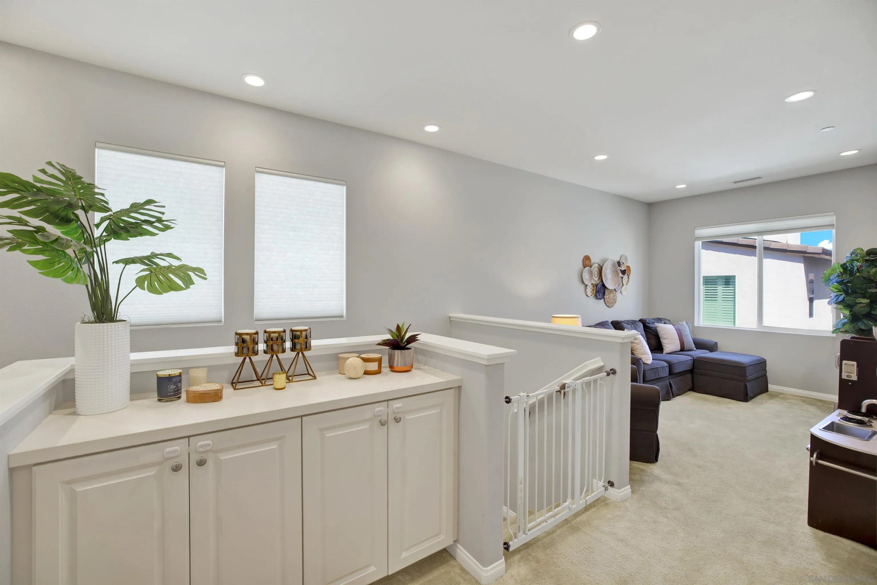 https://cdn.realtyfeed.com/cdn/127/260010650/71bbaf4651d91e116f734d80f49f02ca.webp