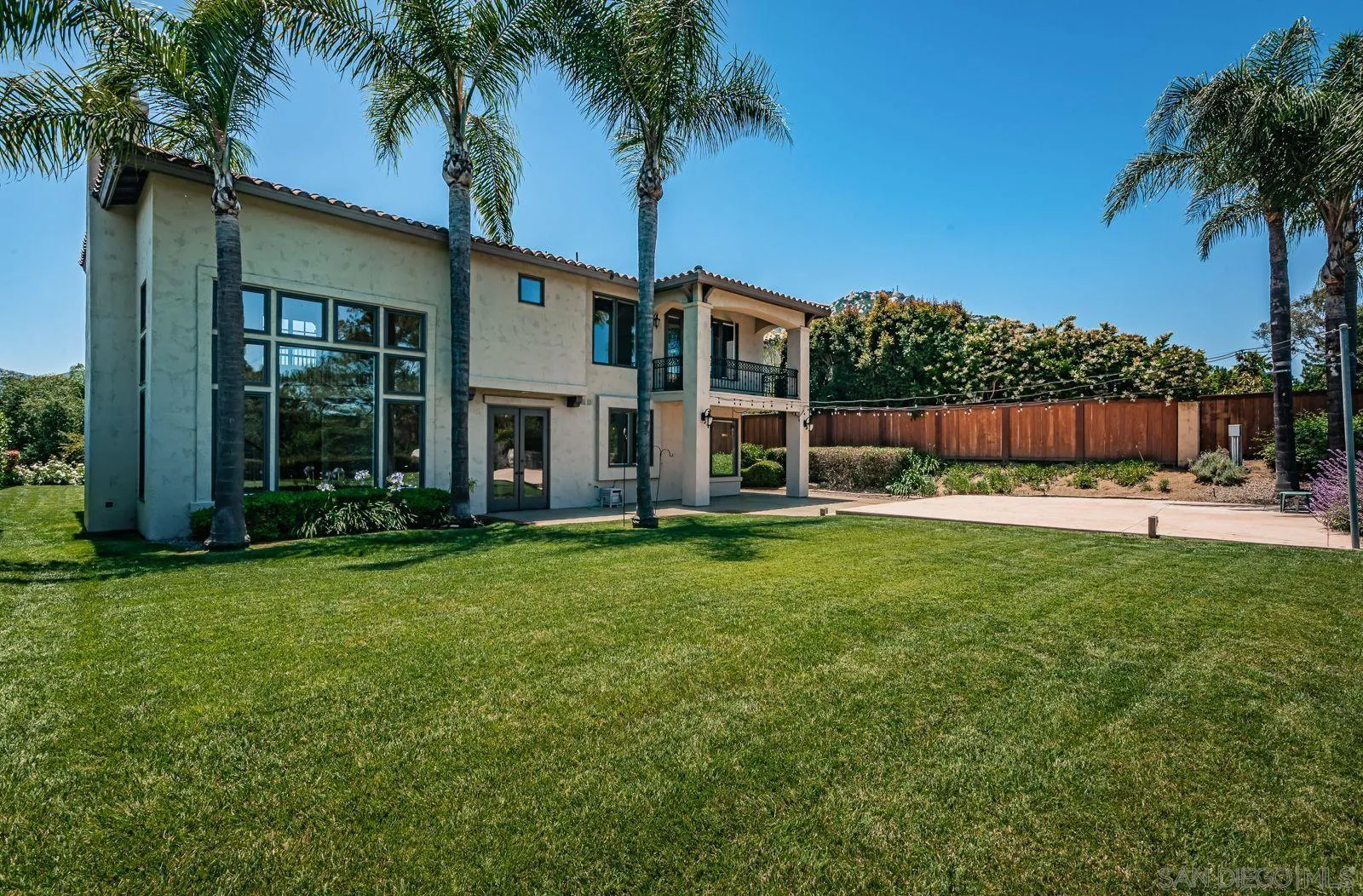 https://cdn.realtyfeed.com/cdn/127/260010652/e0cd556674cf559c31685d16215449b5.webp