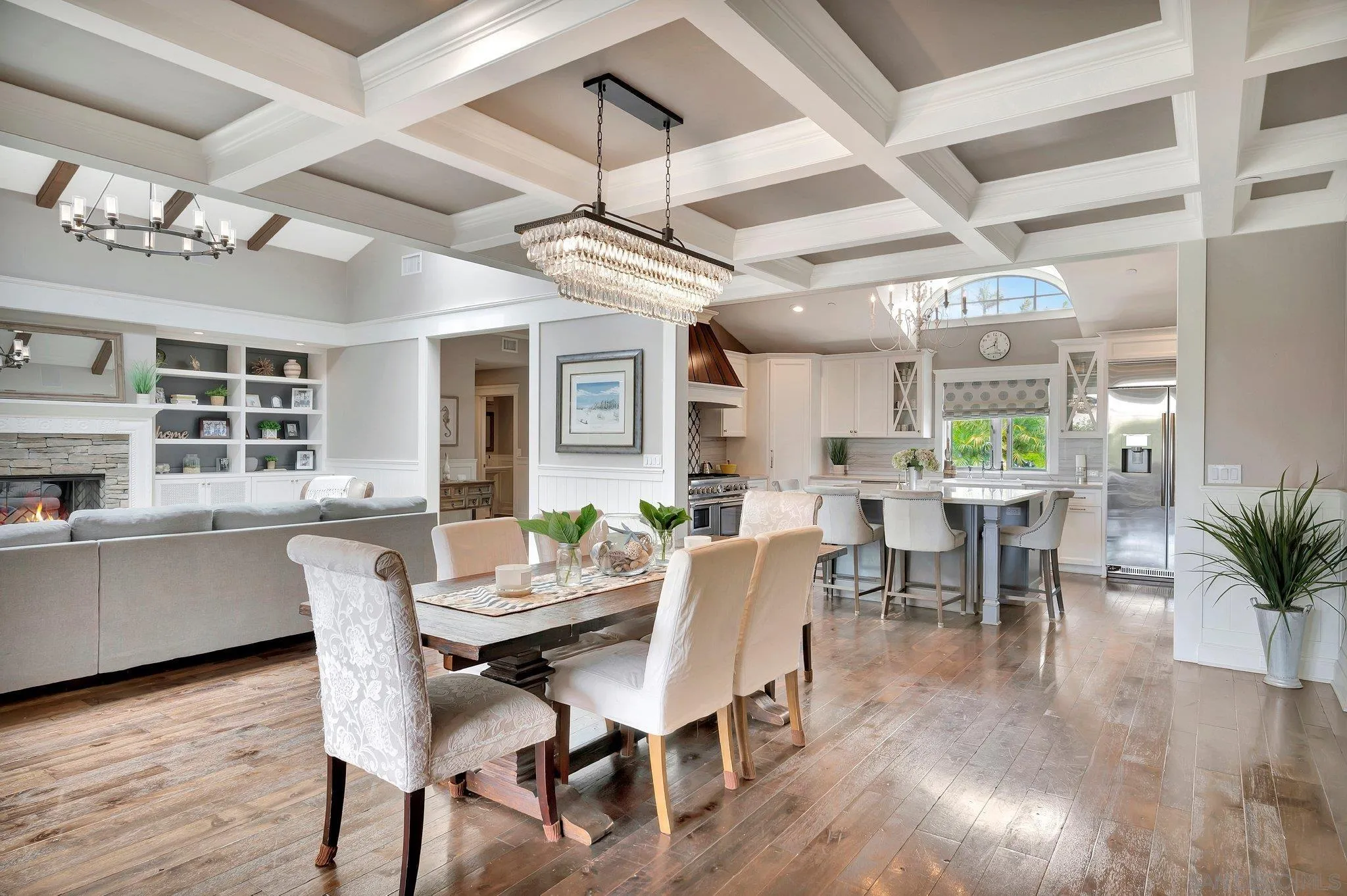 https://cdn.realtyfeed.com/cdn/127/260010656/20fbbfc8b9db5c827abb96bac1fe7448.webp