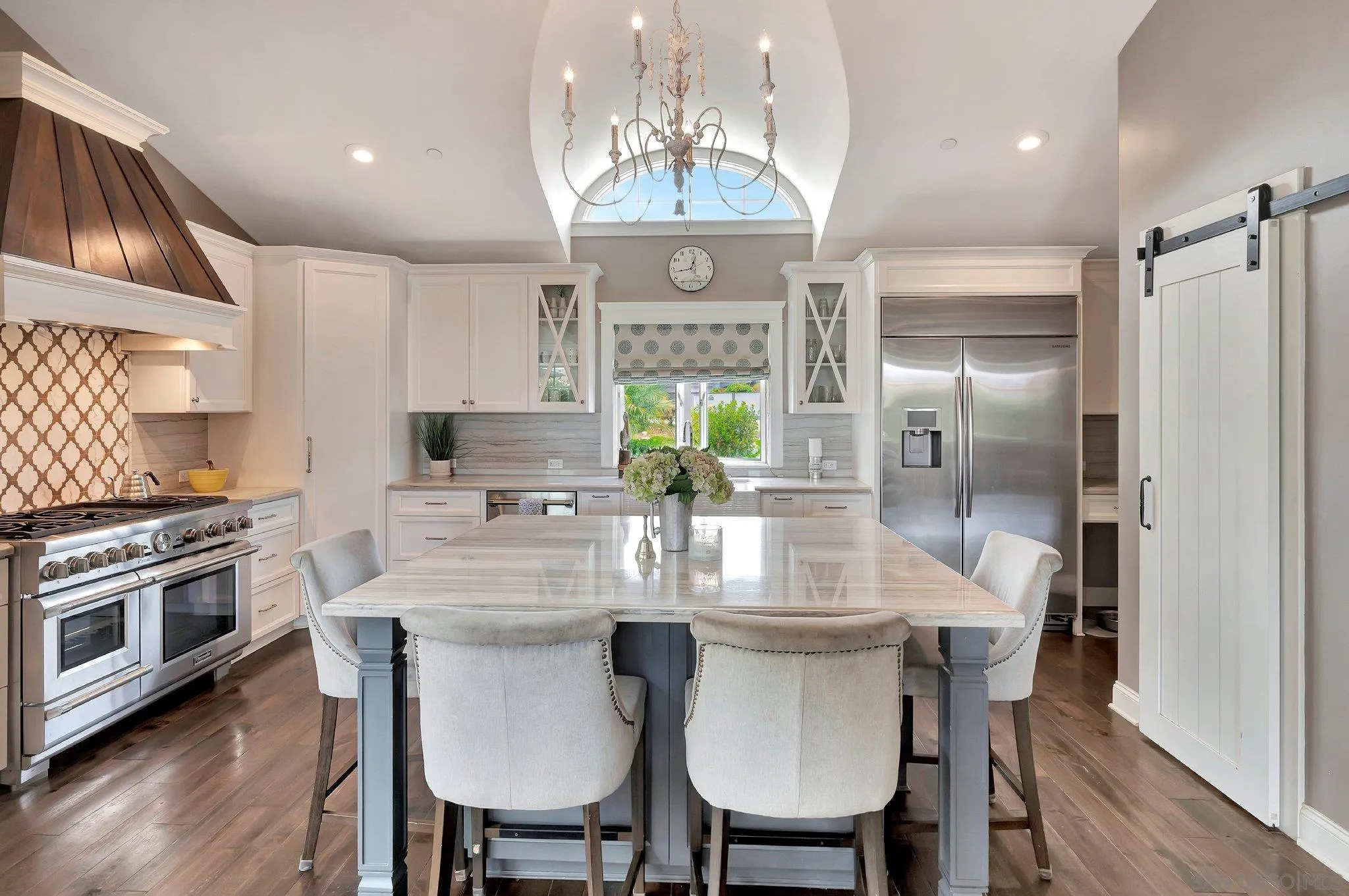 https://cdn.realtyfeed.com/cdn/127/260010656/44679ebbccd50693a7bbe521d7cbb6d5.webp