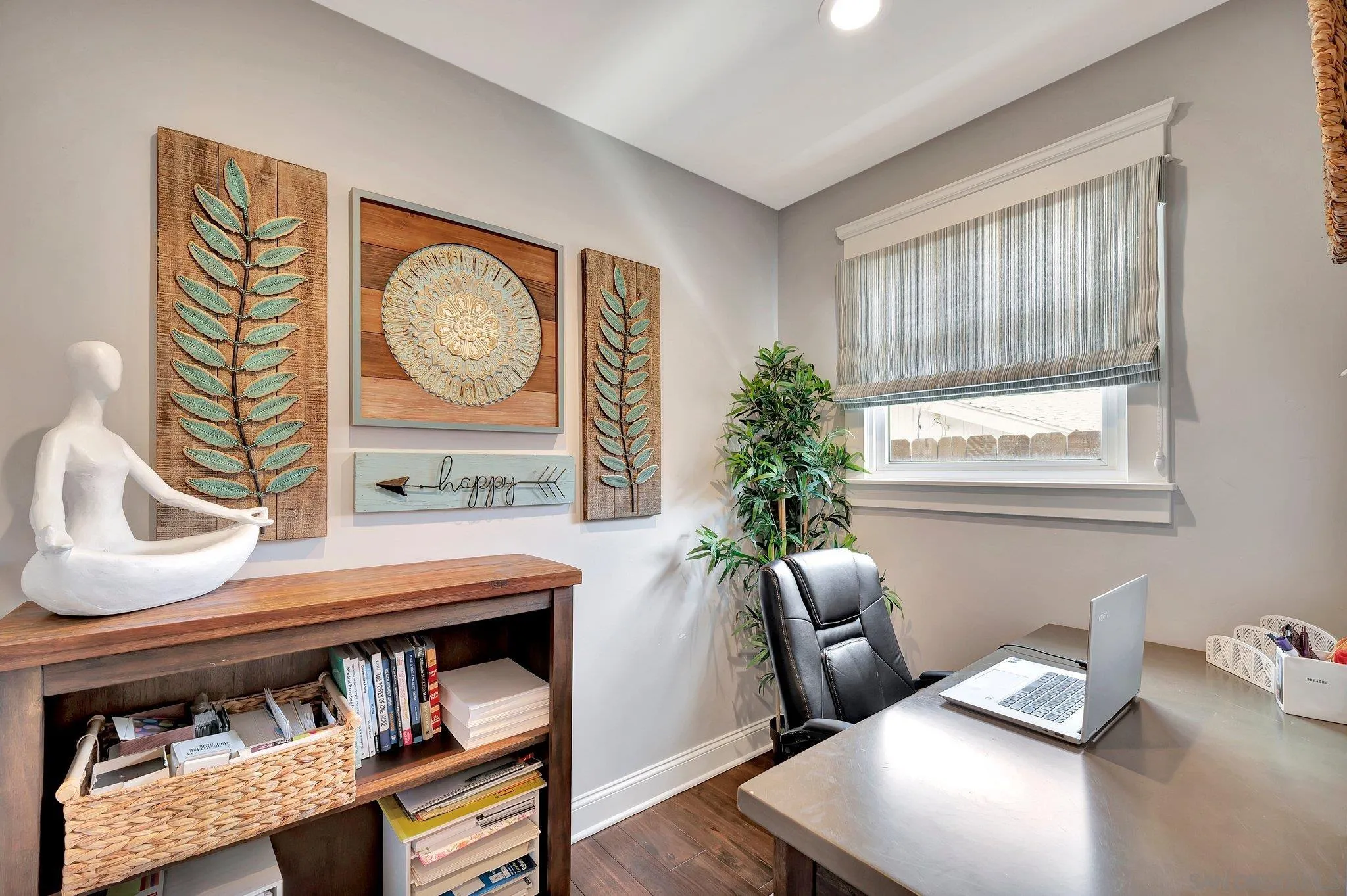 https://cdn.realtyfeed.com/cdn/127/260010656/5831fedb0f953a023220eee7a02b9ffb.webp