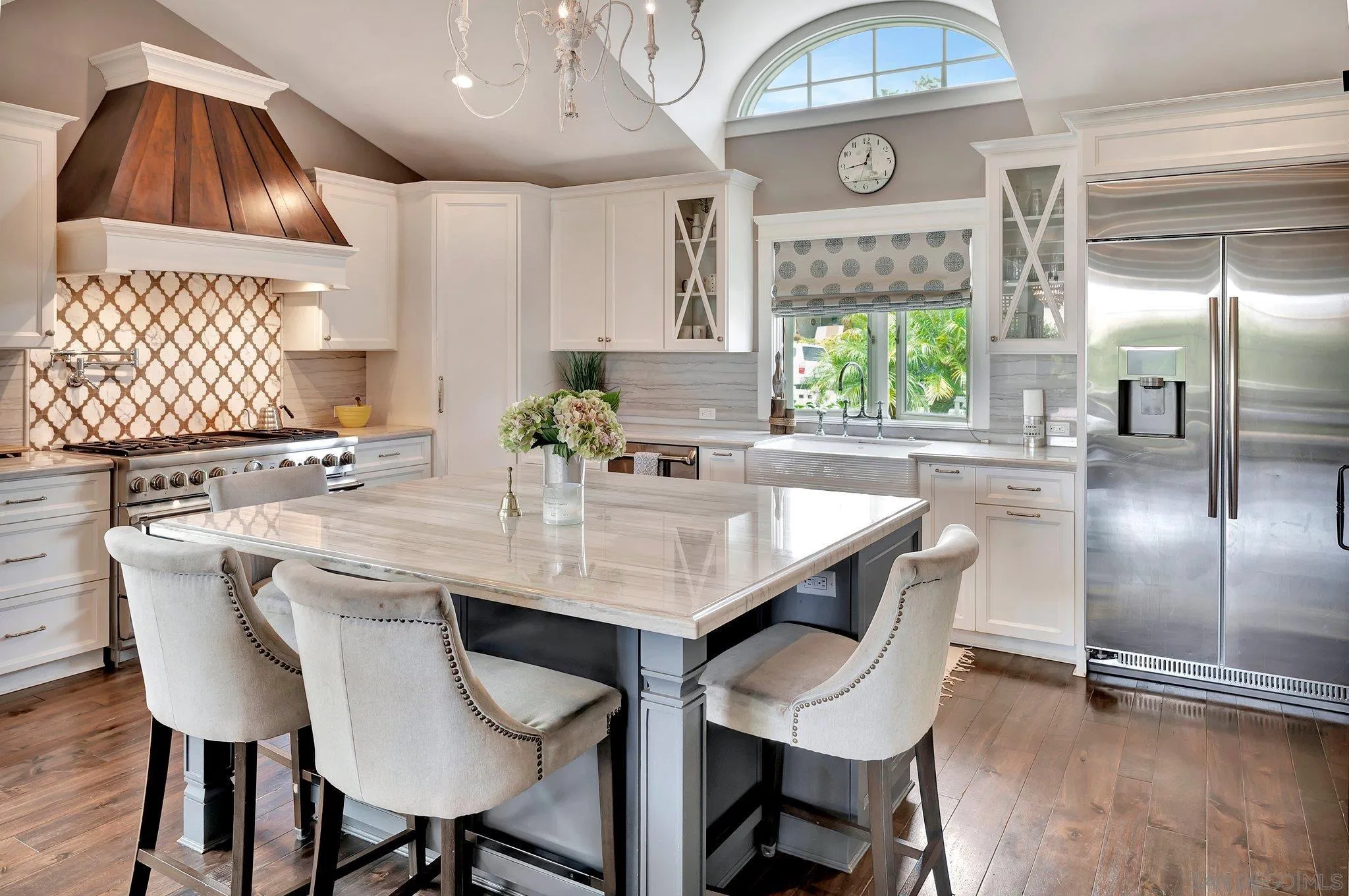 https://cdn.realtyfeed.com/cdn/127/260010656/77adf7f7826ec507ab31c8cffe8f4b41.webp