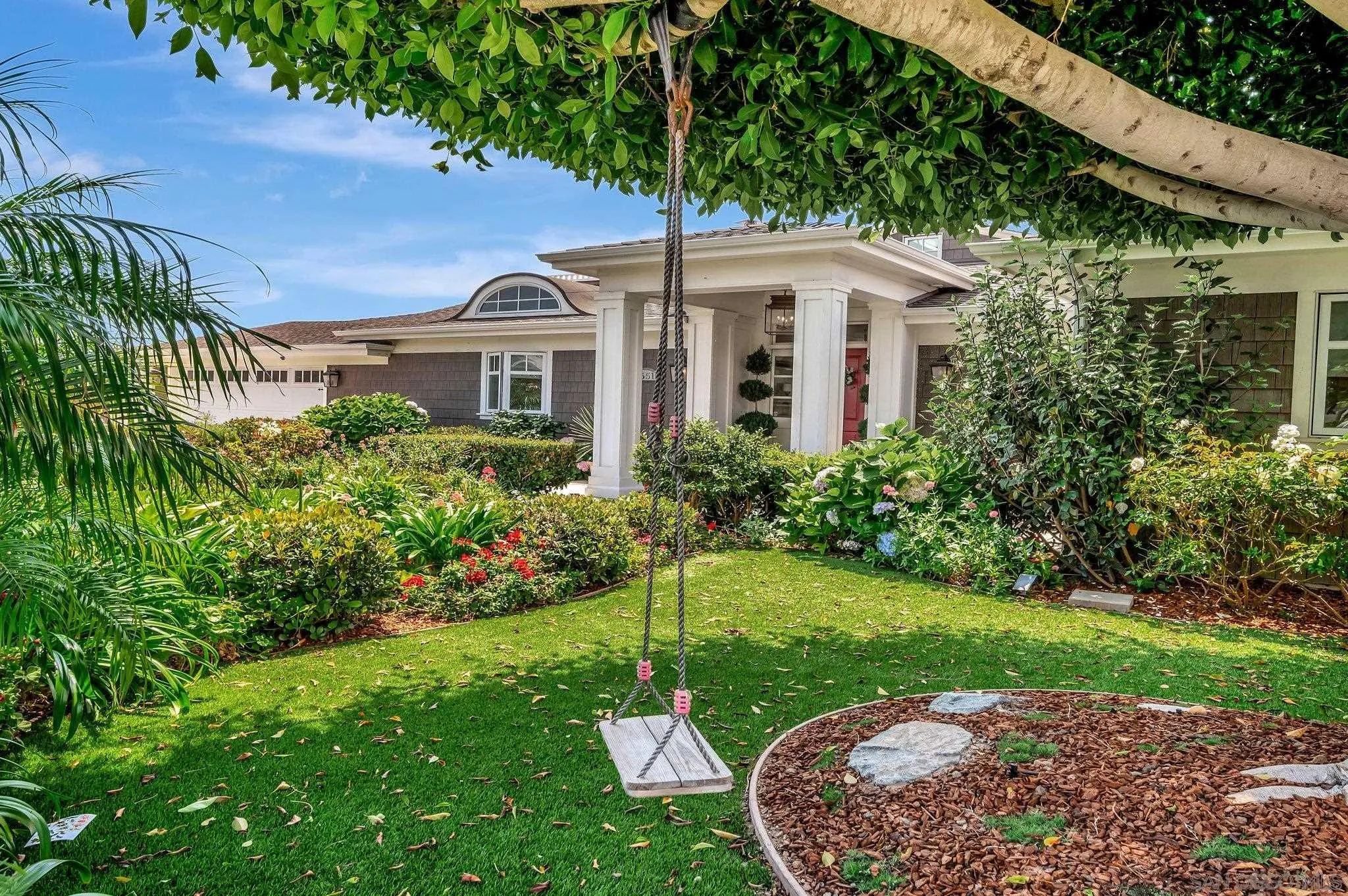 https://cdn.realtyfeed.com/cdn/127/260010656/eeb0850ed5af980743b38fa884ccdc30.webp