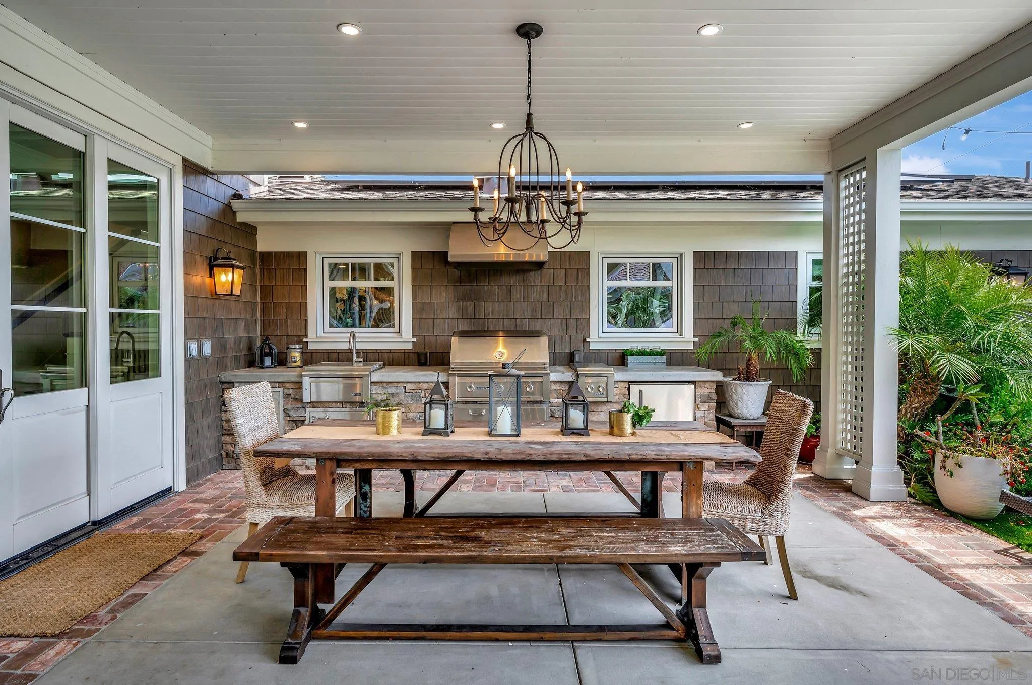 https://cdn.realtyfeed.com/cdn/127/260010656/ef0f39b336fc3e8372d604eb262f2c4b.webp