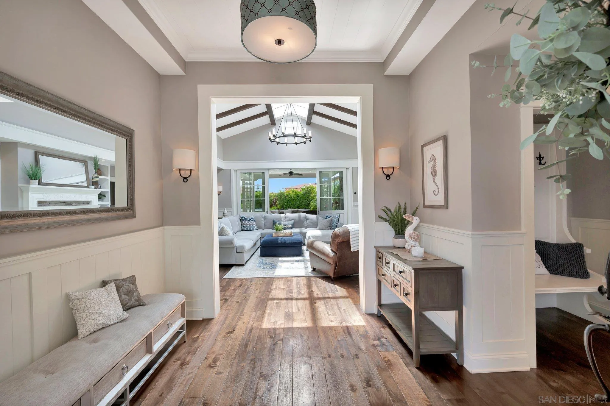 https://cdn.realtyfeed.com/cdn/127/260010656/f0a68c5b4ebe1dd4ddb489ad7773d2f2.webp