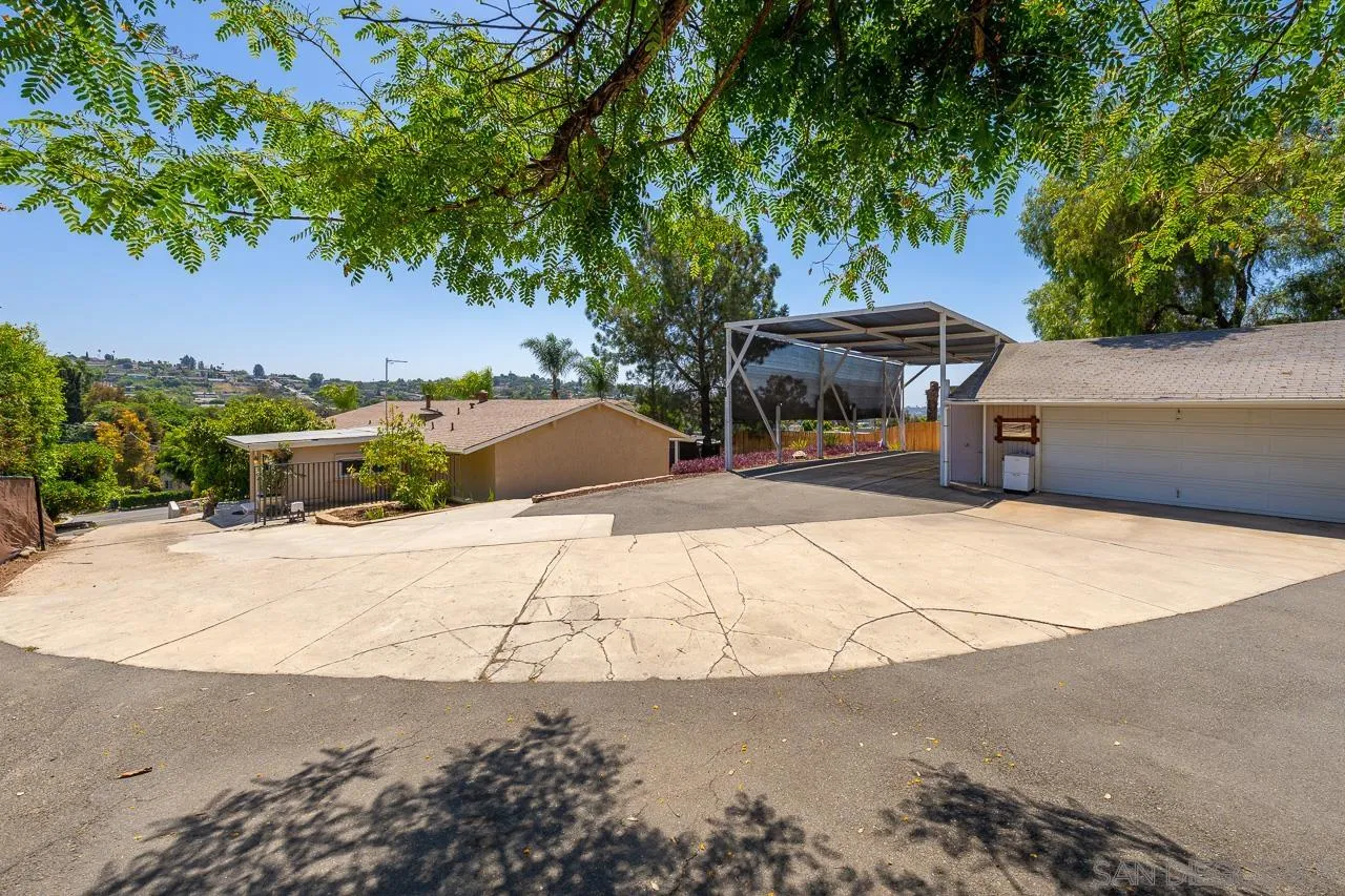 https://cdn.realtyfeed.com/cdn/127/260010658/12439d9ae0d00752dc041e9f7c9a5836.webp