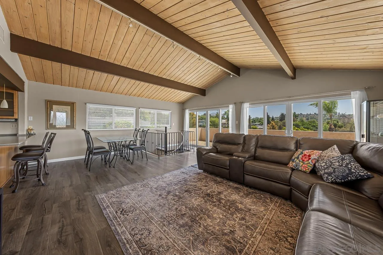 https://cdn.realtyfeed.com/cdn/127/260010658/22ca0e317049766f41b17affa363655f.webp