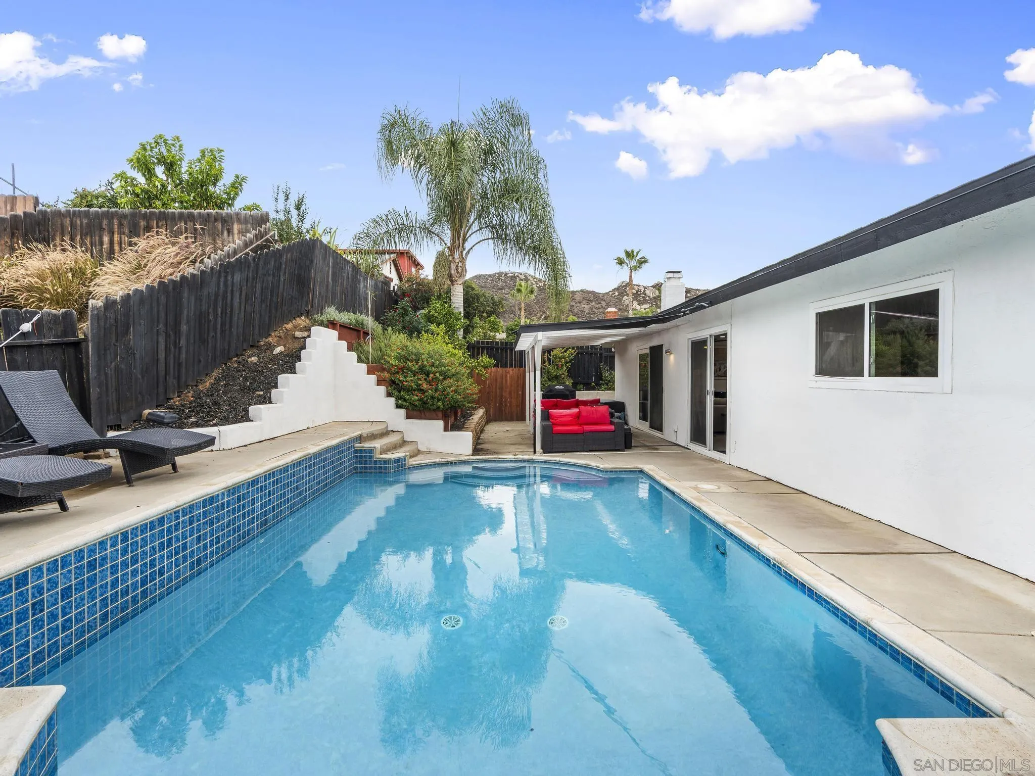 https://cdn.realtyfeed.com/cdn/127/260010662/95c3f4e88e0bc353594290001f5f0351.webp
