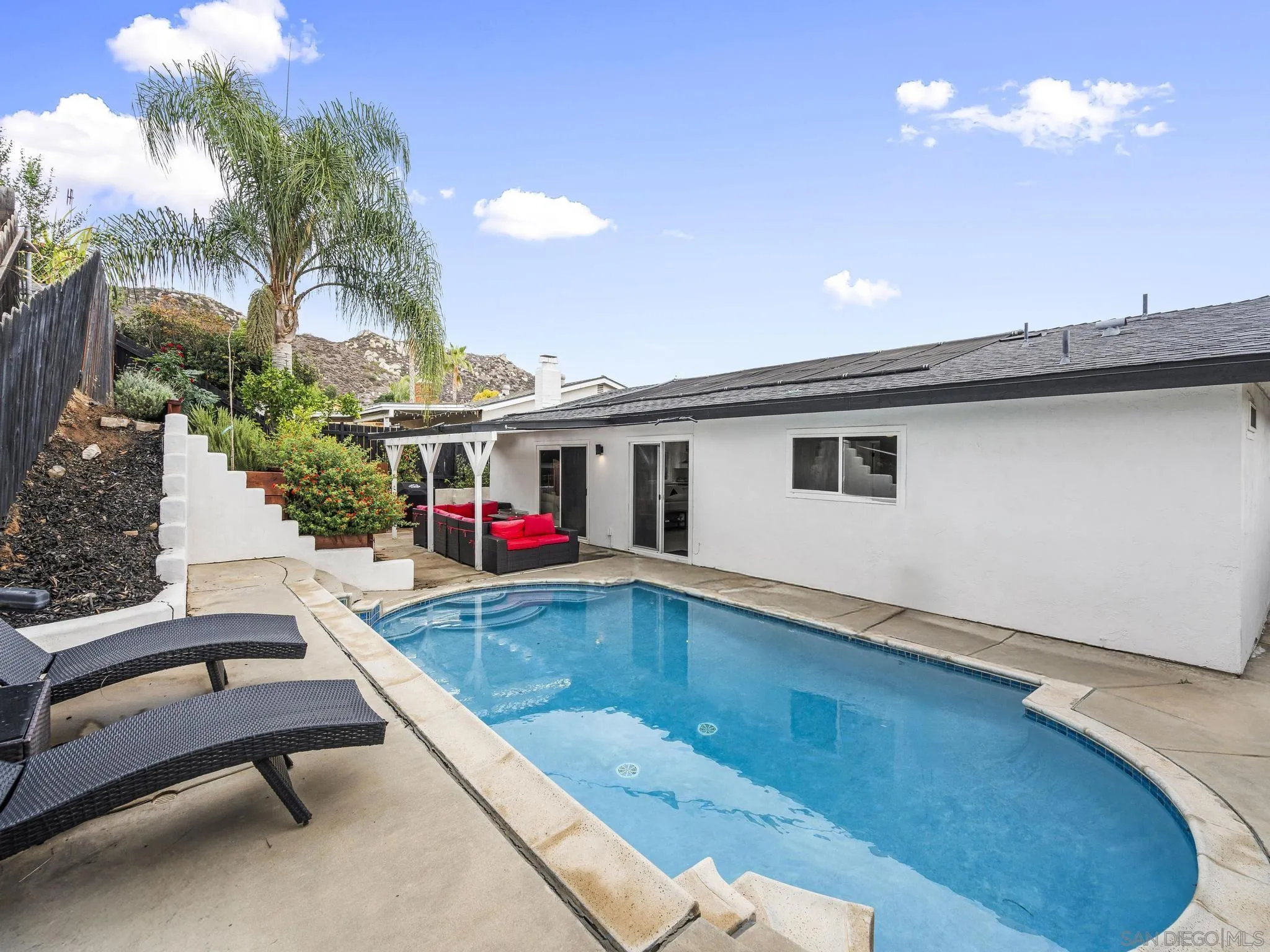 https://cdn.realtyfeed.com/cdn/127/260010662/e2513c5e7552472b774a324a5e001667.webp