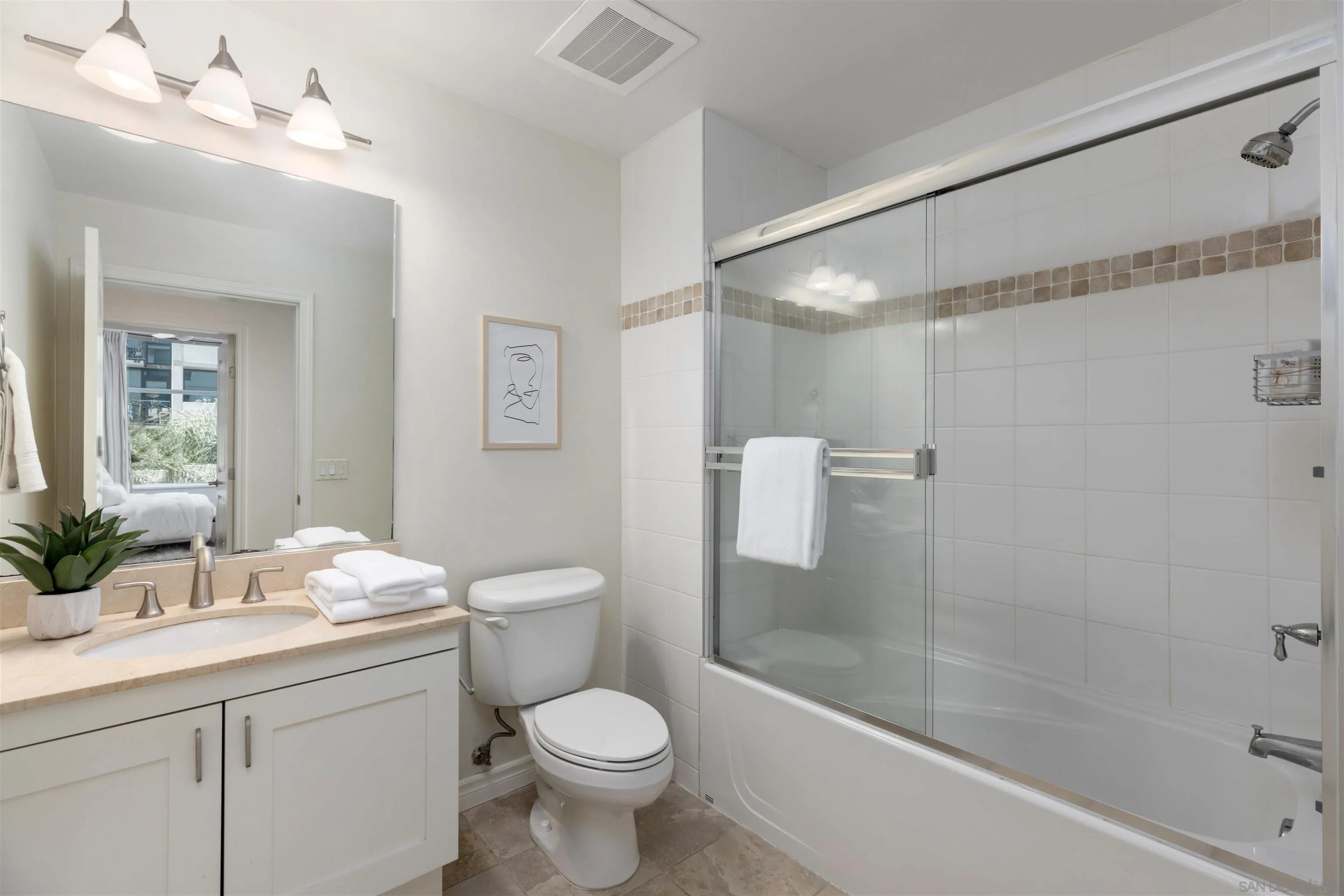 Photo #14: 260010669 Listing: Photo #14
