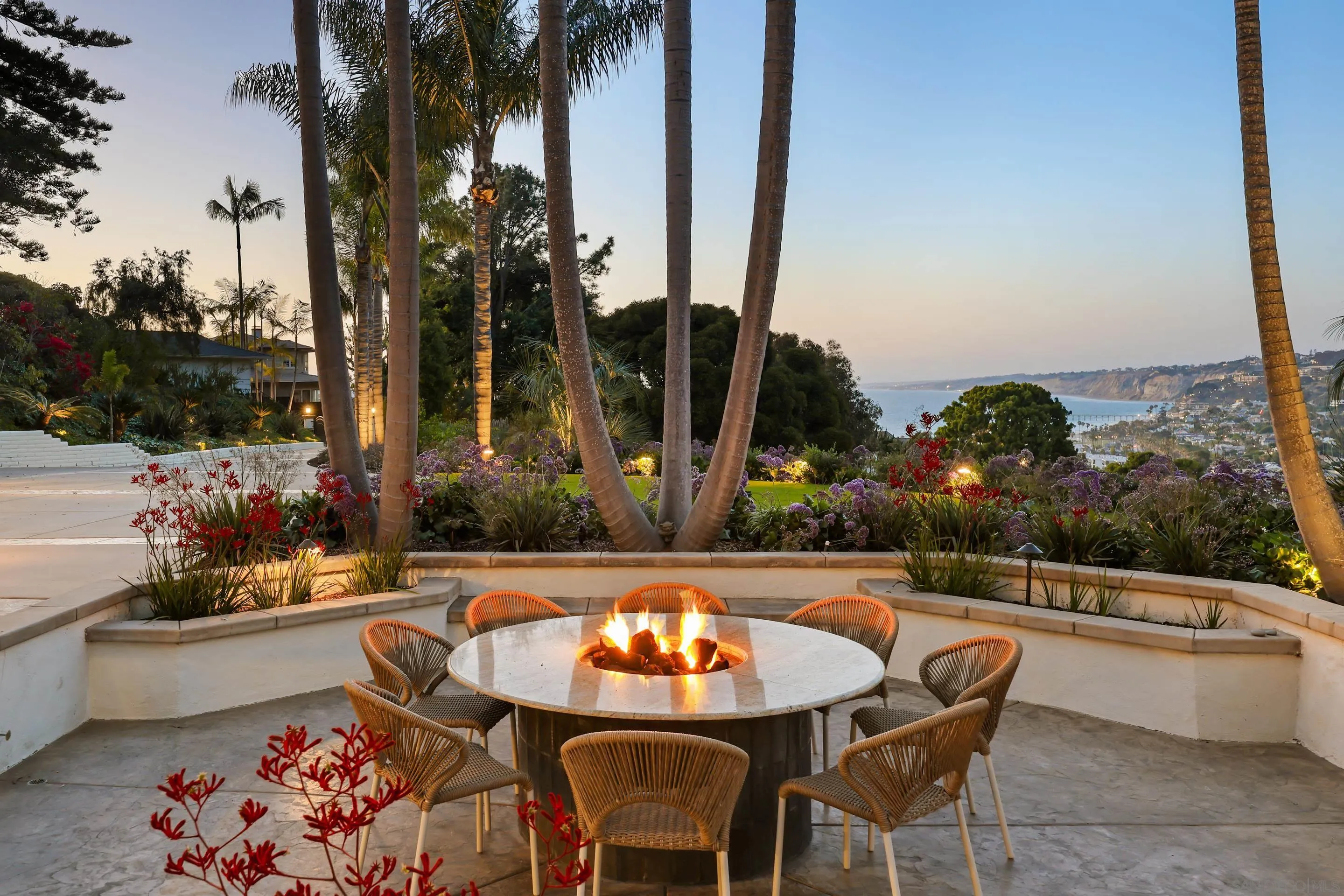 https://cdn.realtyfeed.com/cdn/127/260010673/41085228cd0d0f3f876157f106f7e9a6.webp