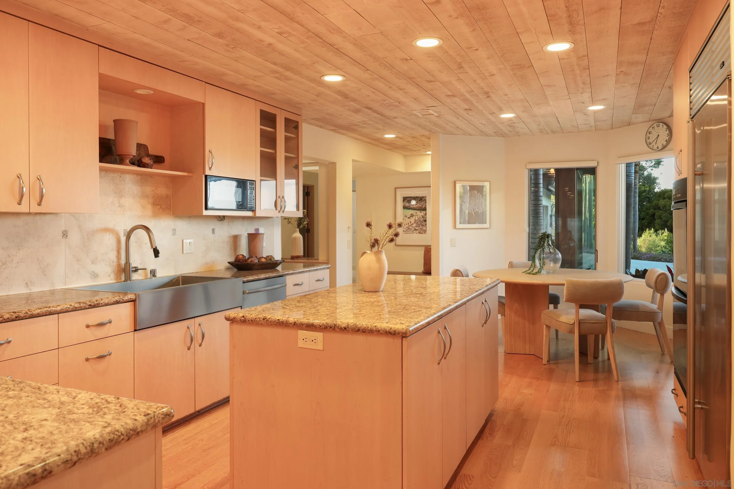 https://cdn.realtyfeed.com/cdn/127/260010673/7bebed3c56a71ac5348f00de5f60cf18.webp