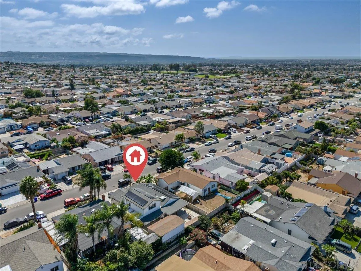 https://cdn.realtyfeed.com/cdn/127/260010675/60d46dca468fbca6f09cebf63f1d7d8f.webp