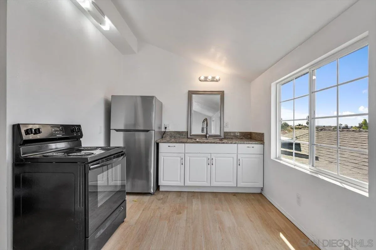https://cdn.realtyfeed.com/cdn/127/260010675/b929463574a1dee7ea4196117f4d4804.webp