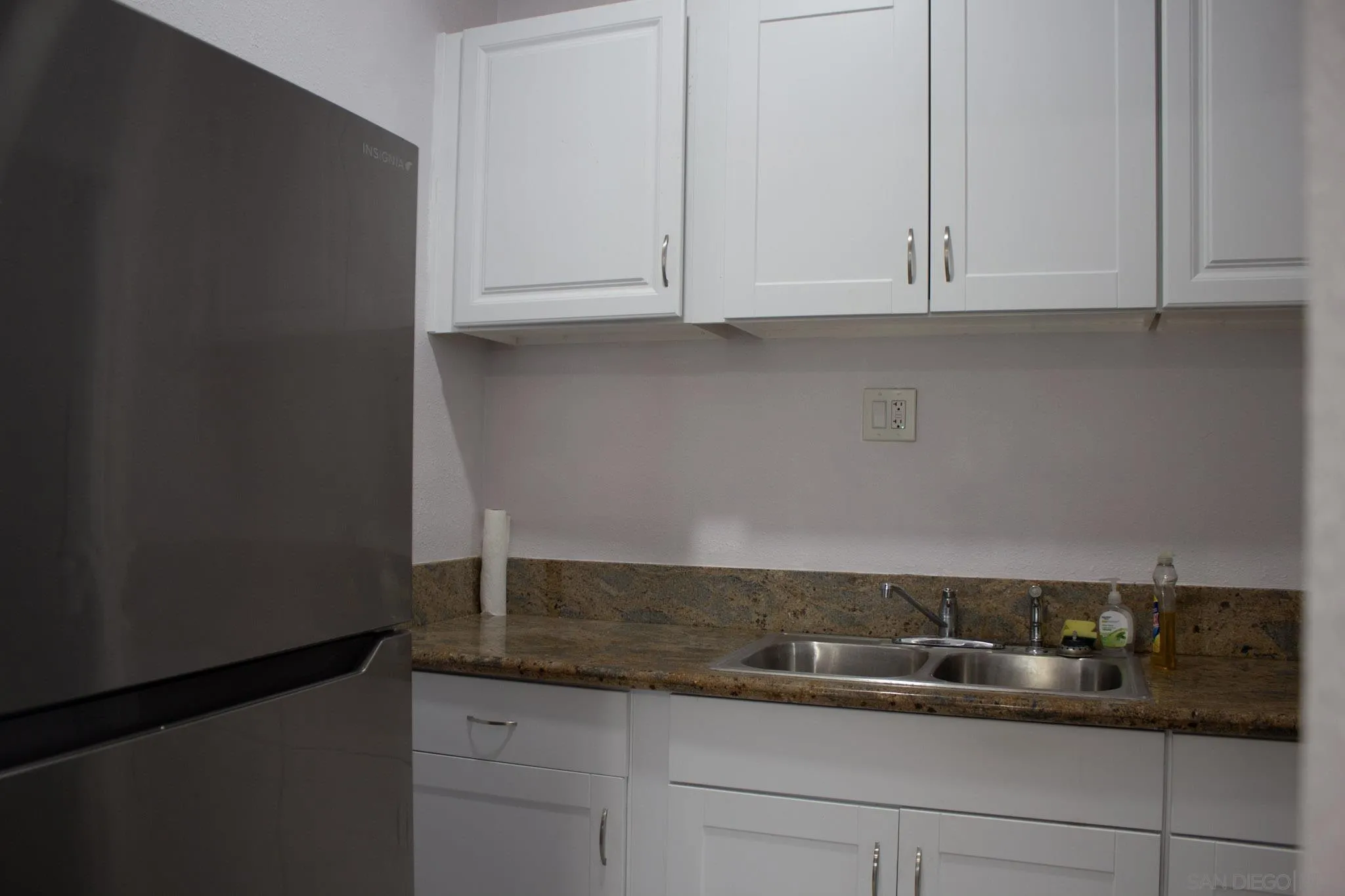 https://cdn.realtyfeed.com/cdn/127/260010675/c0c6fbd3b89273e6f3e15fcabae004ce.webp