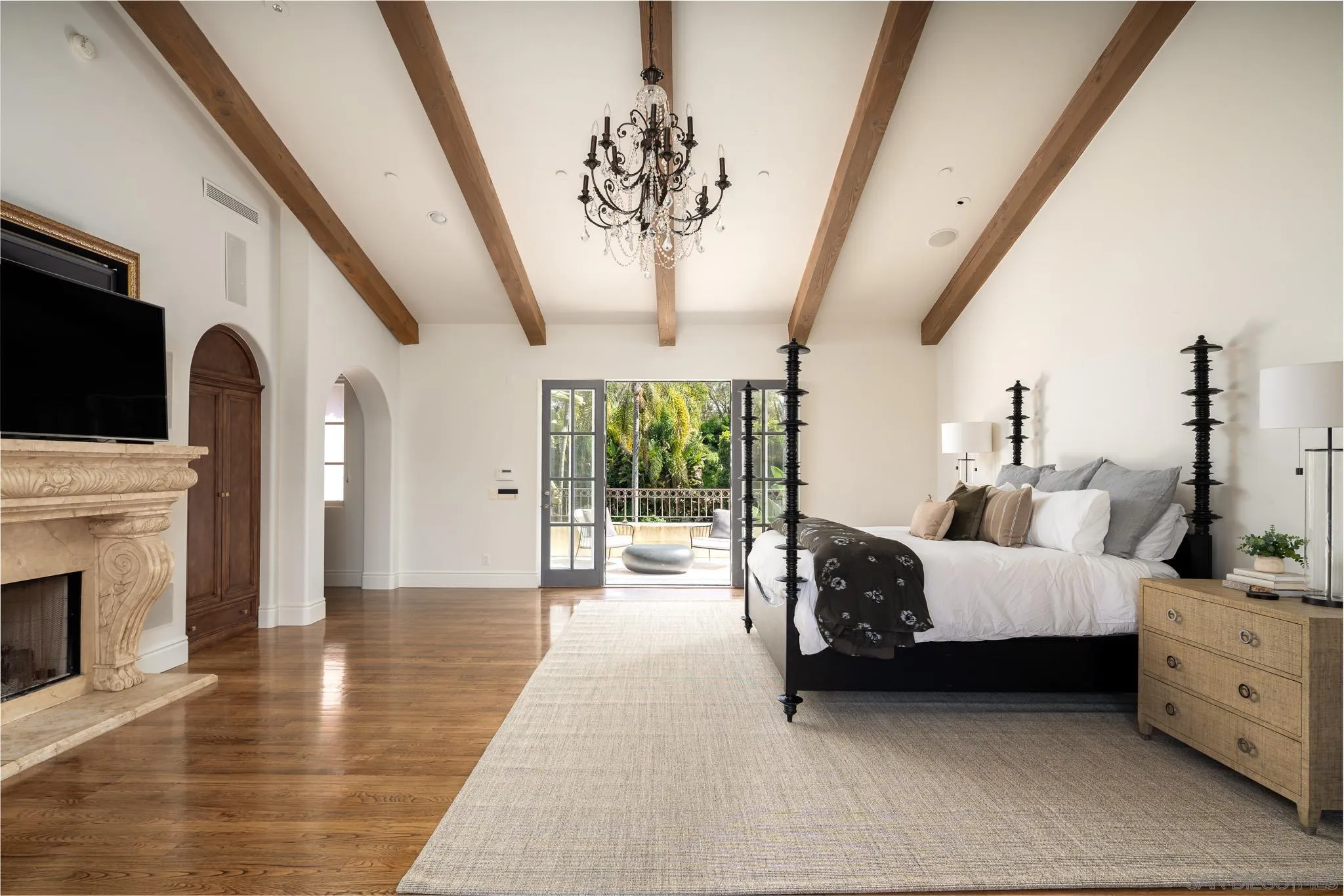 https://cdn.realtyfeed.com/cdn/127/260010695/0bb13bd3f135dd201fe0ae357f20e08d.webp