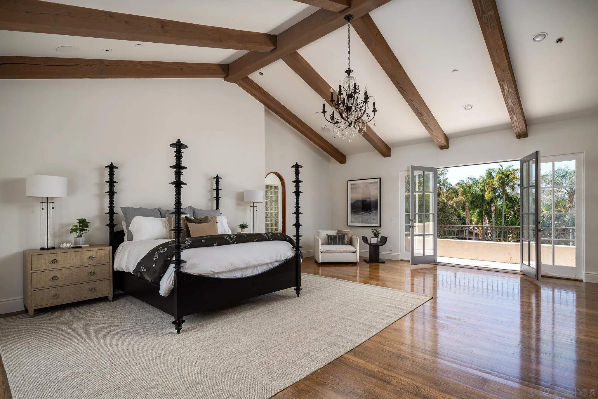 https://cdn.realtyfeed.com/cdn/127/260010695/3056c3d8747a32751241bd932e2c8d8f.webp