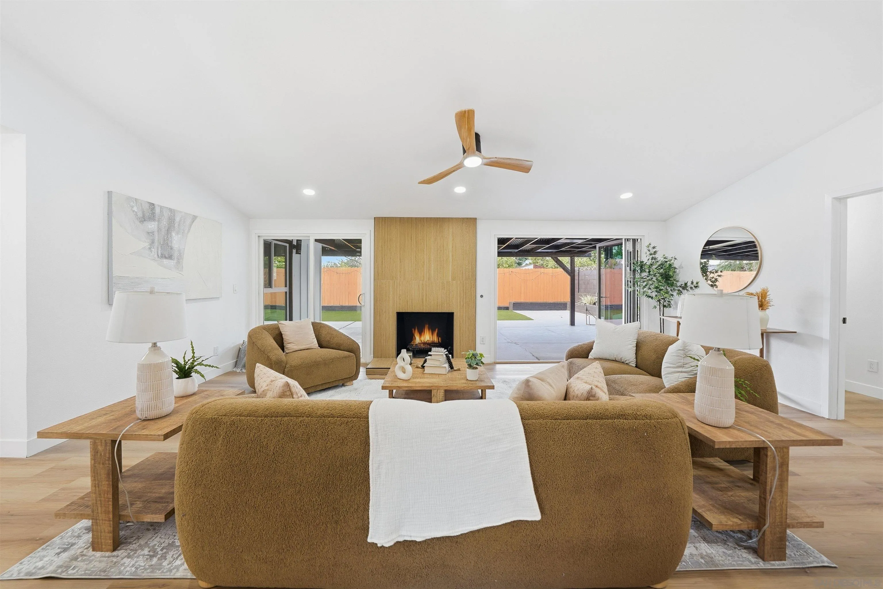 https://cdn.realtyfeed.com/cdn/127/260010697/4c741df12861f48c2fc1c459eff0b3bb.webp