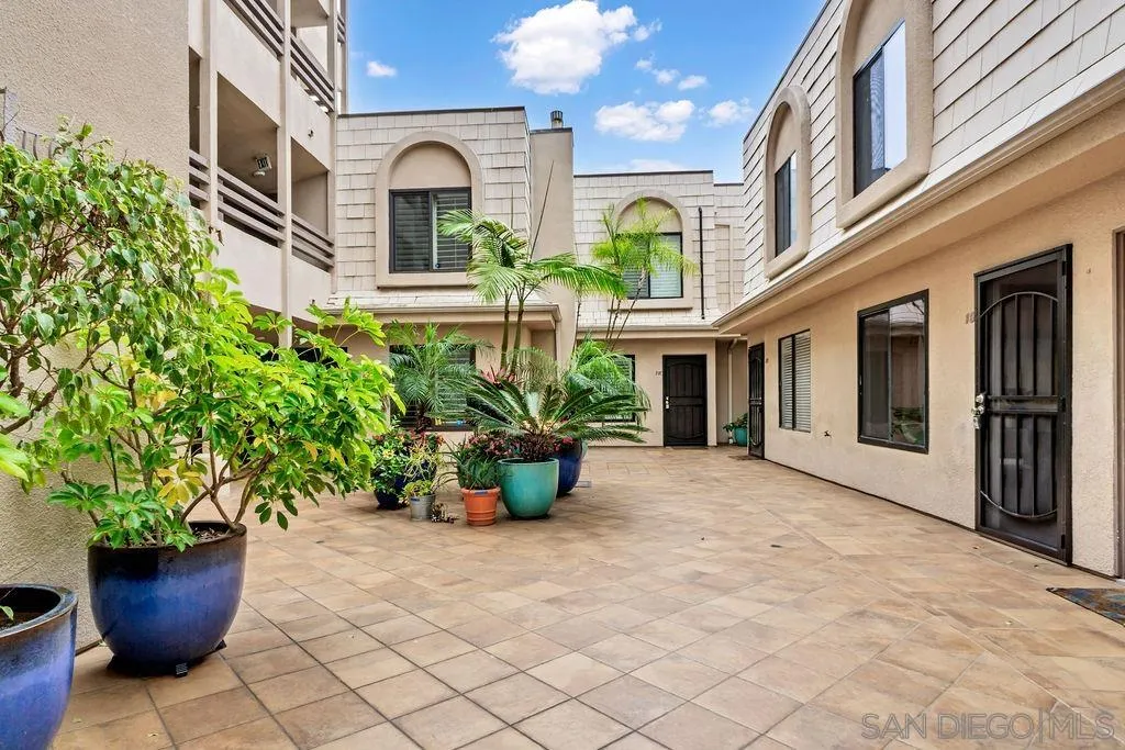 Photo #28: 260010698 Listing: Photo #28