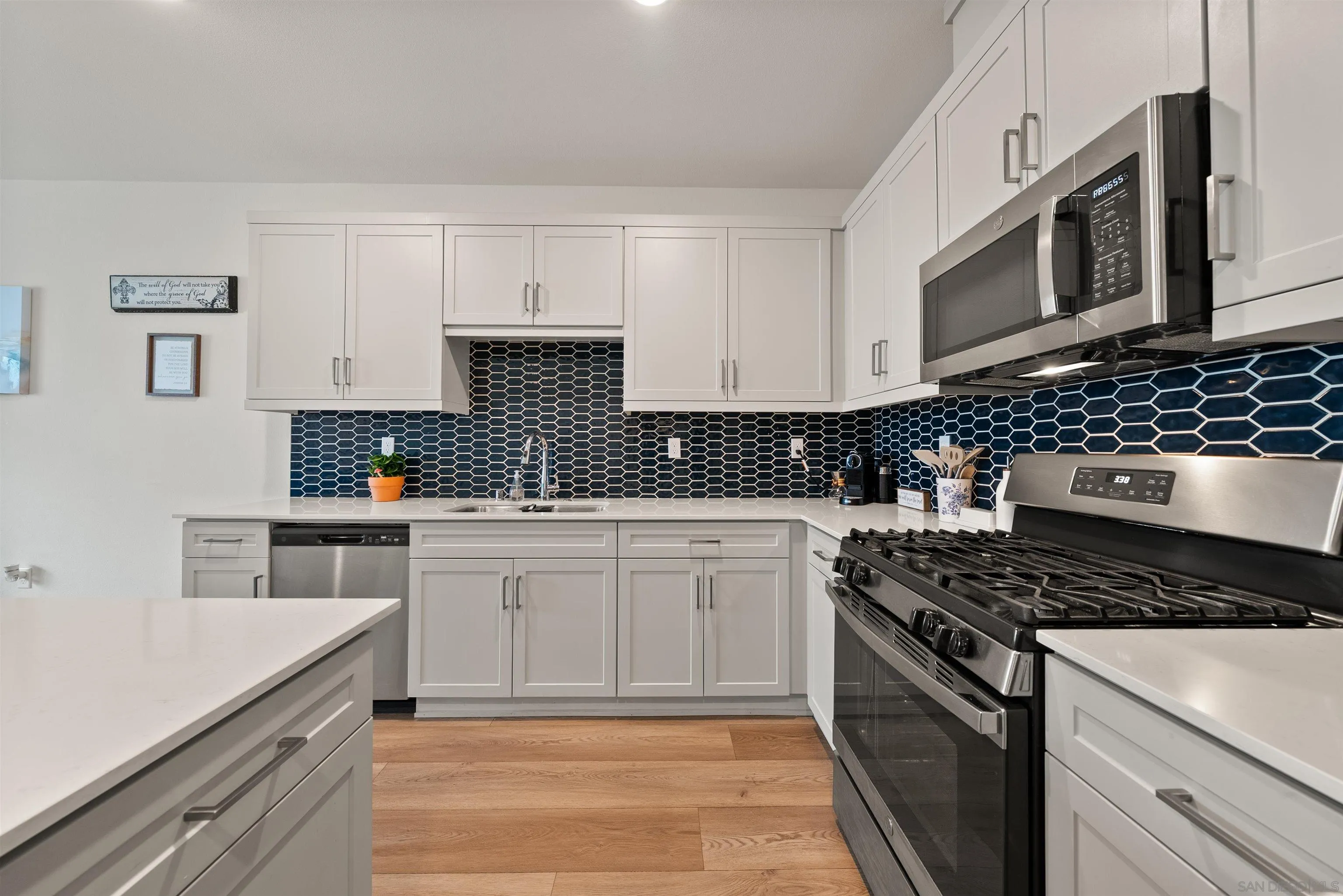 Photo #7: 260010708 Listing: Photo #7
