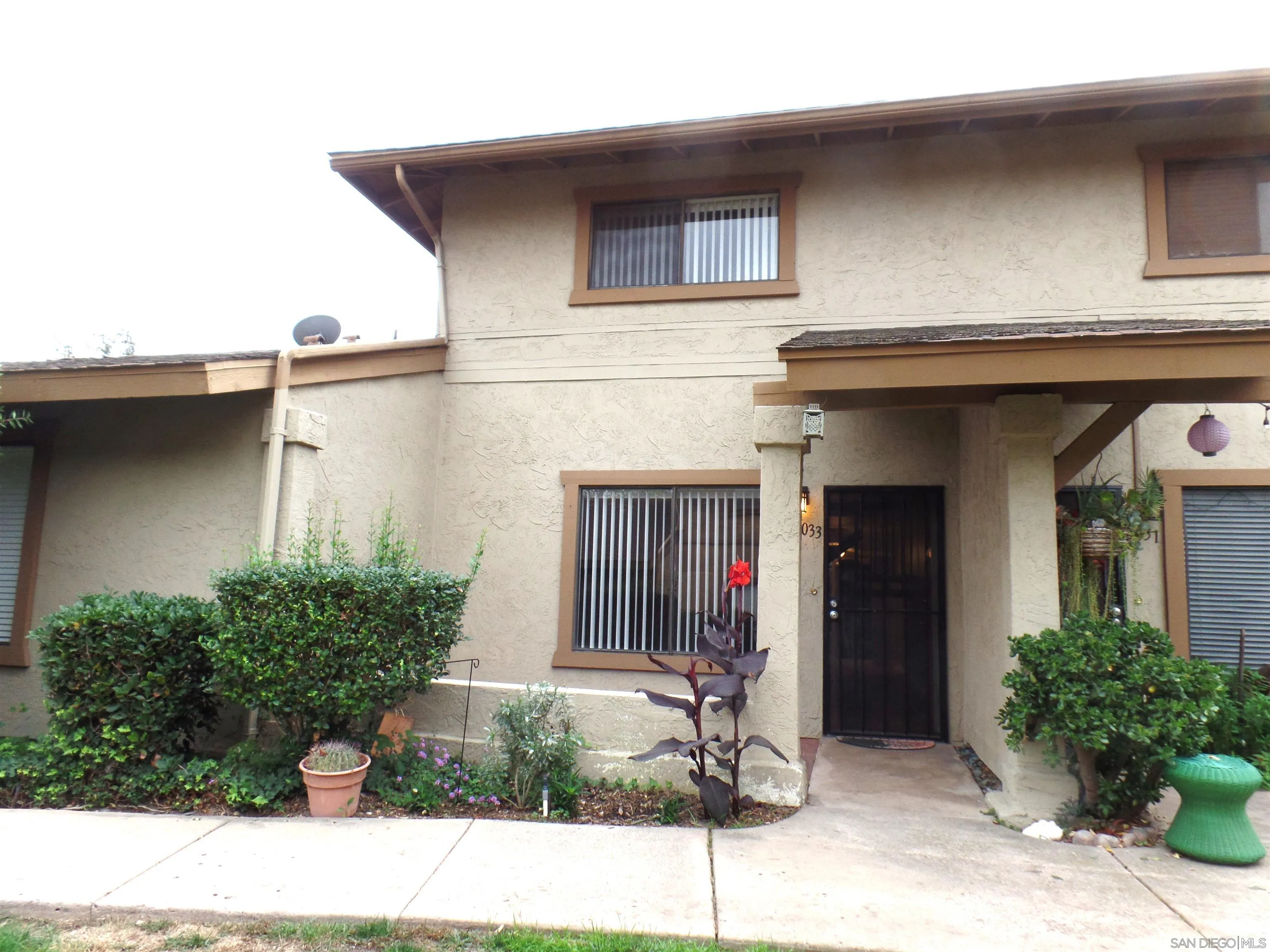 https://cdn.realtyfeed.com/cdn/127/260010710/07d4bdb9255c97b3cf5709502c296b45.webp