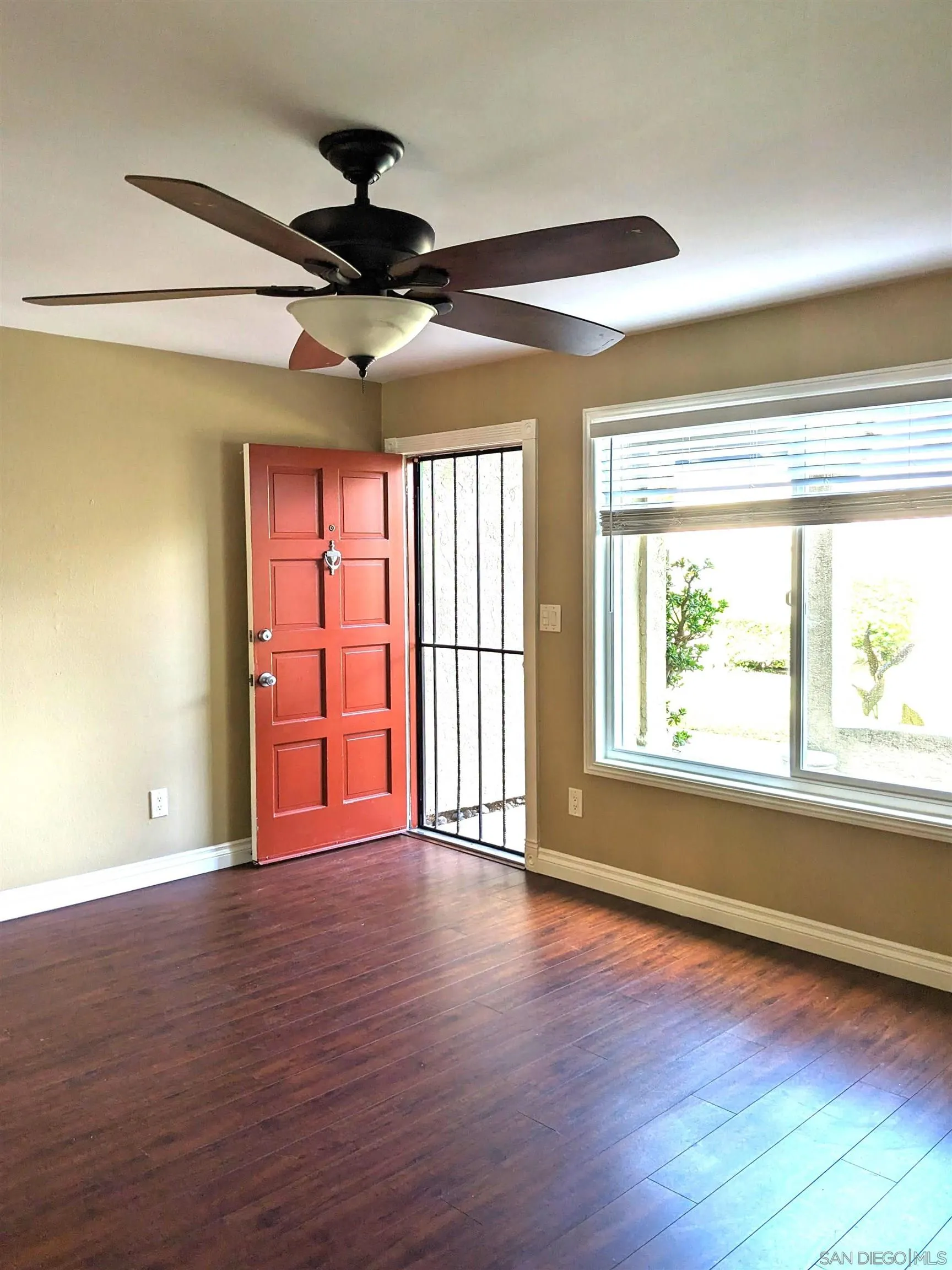 https://cdn.realtyfeed.com/cdn/127/260010710/4762b6fe3081c7de83ee0b019346f592.webp