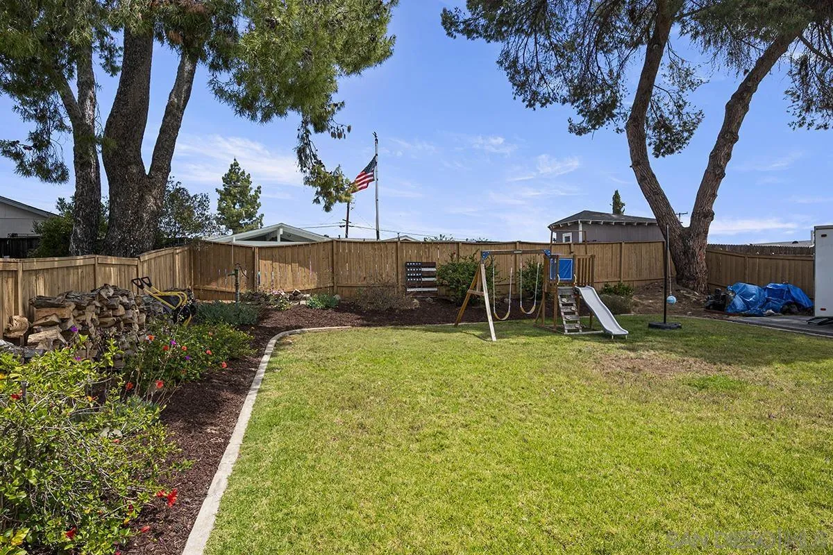 https://cdn.realtyfeed.com/cdn/127/260010711/1a99c26094729323d2a2db247ad714f3.webp
