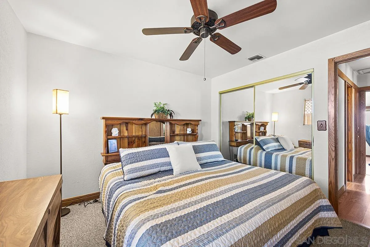 https://cdn.realtyfeed.com/cdn/127/260010711/955bbf4e7000dd36eb082bcb5dde4cbd.webp