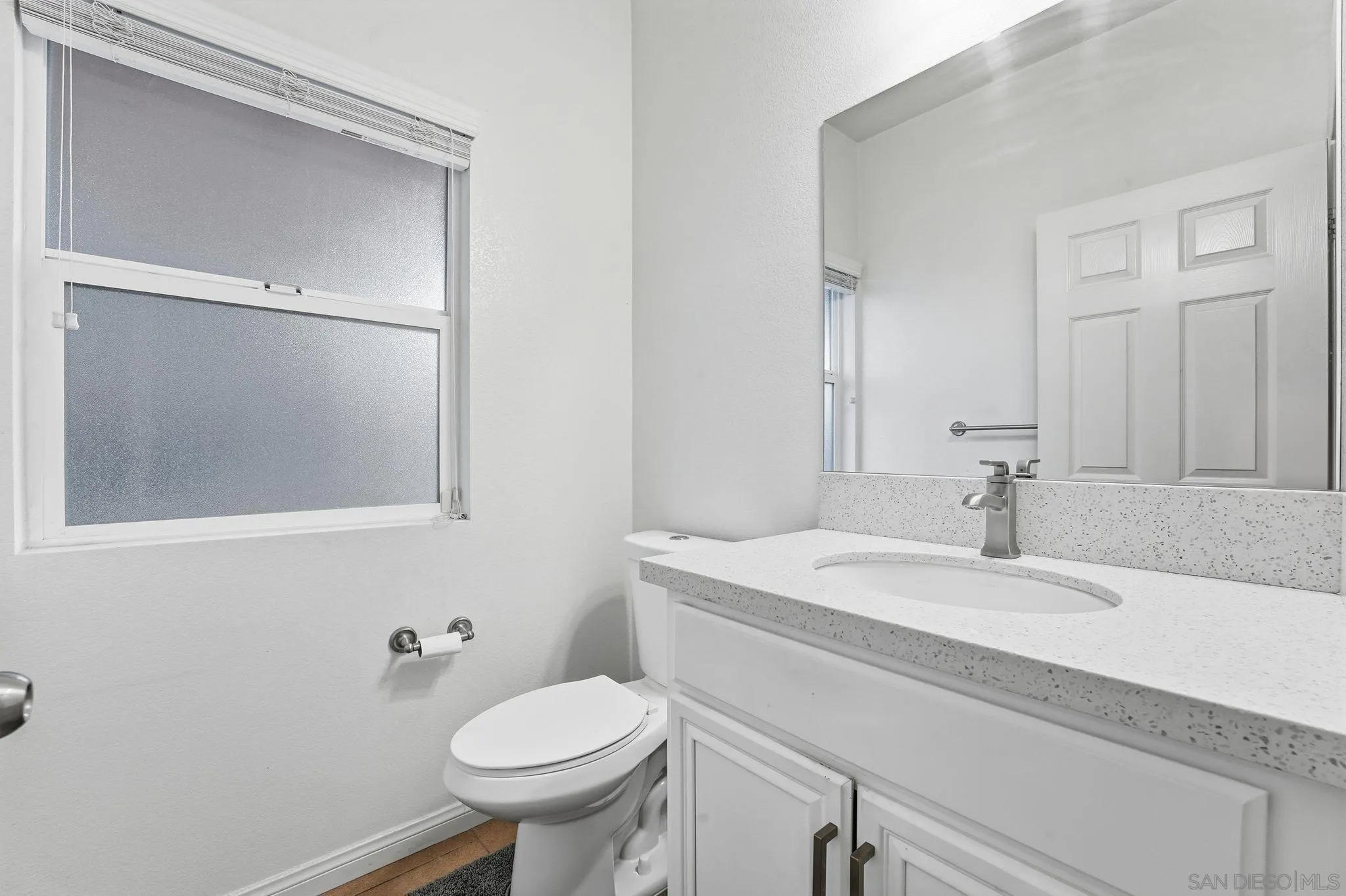 https://cdn.realtyfeed.com/cdn/127/260010721/e8443227bf500c066be6440640db7b5c.webp