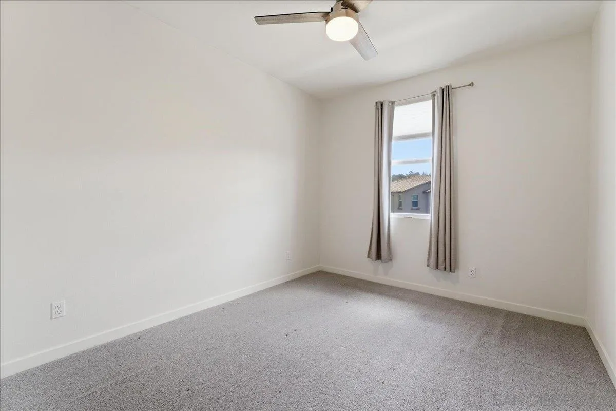 https://cdn.realtyfeed.com/cdn/127/260010723/18fe25dddefc928387af73fc389e983a.webp