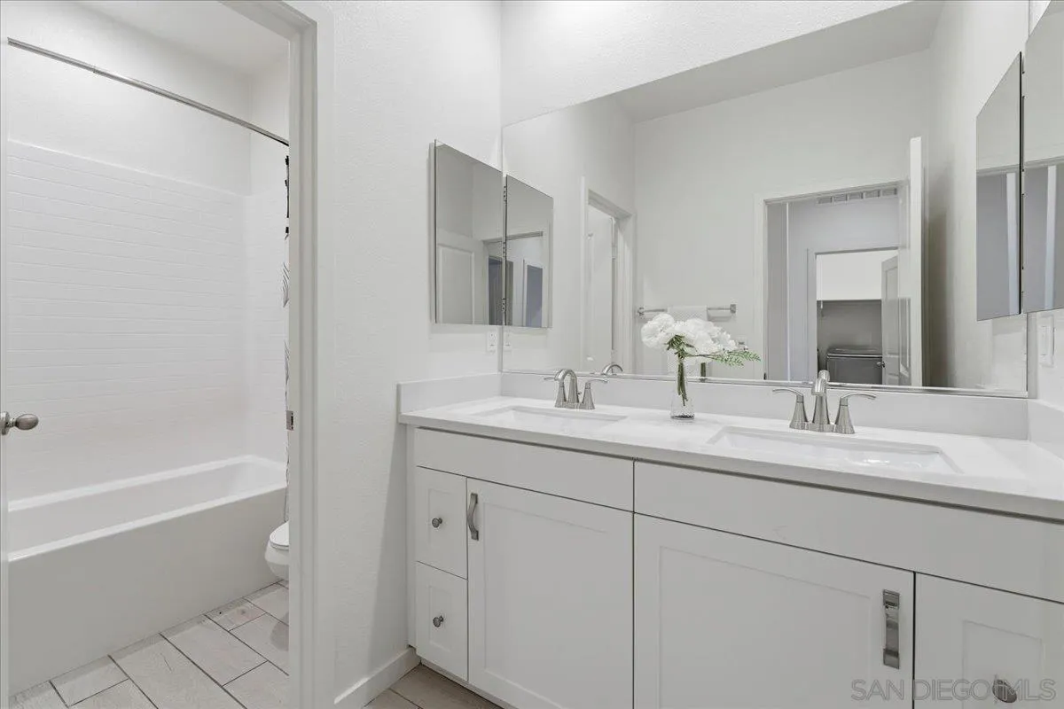 https://cdn.realtyfeed.com/cdn/127/260010723/2f5d867ae333306154f85ca2fa34faa8.webp