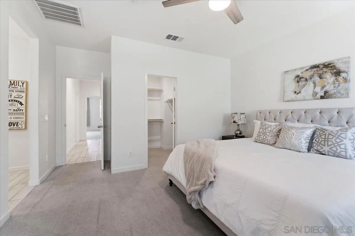 https://cdn.realtyfeed.com/cdn/127/260010723/380cb2c3dfe2120800f4292d0f4e3b39.webp